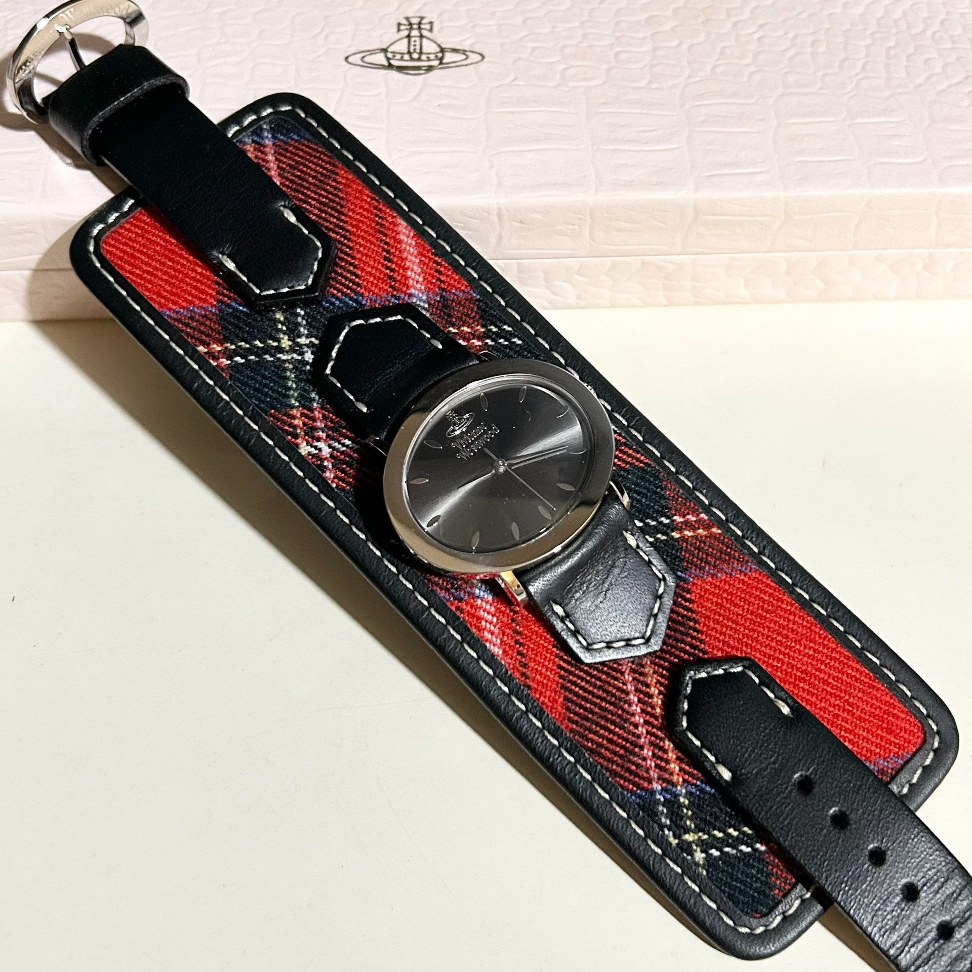 Vivienne Westwood Vivienne Westwood Vintage Saturn Plaid Watch Size ONE SIZE - 5 Thumbnail