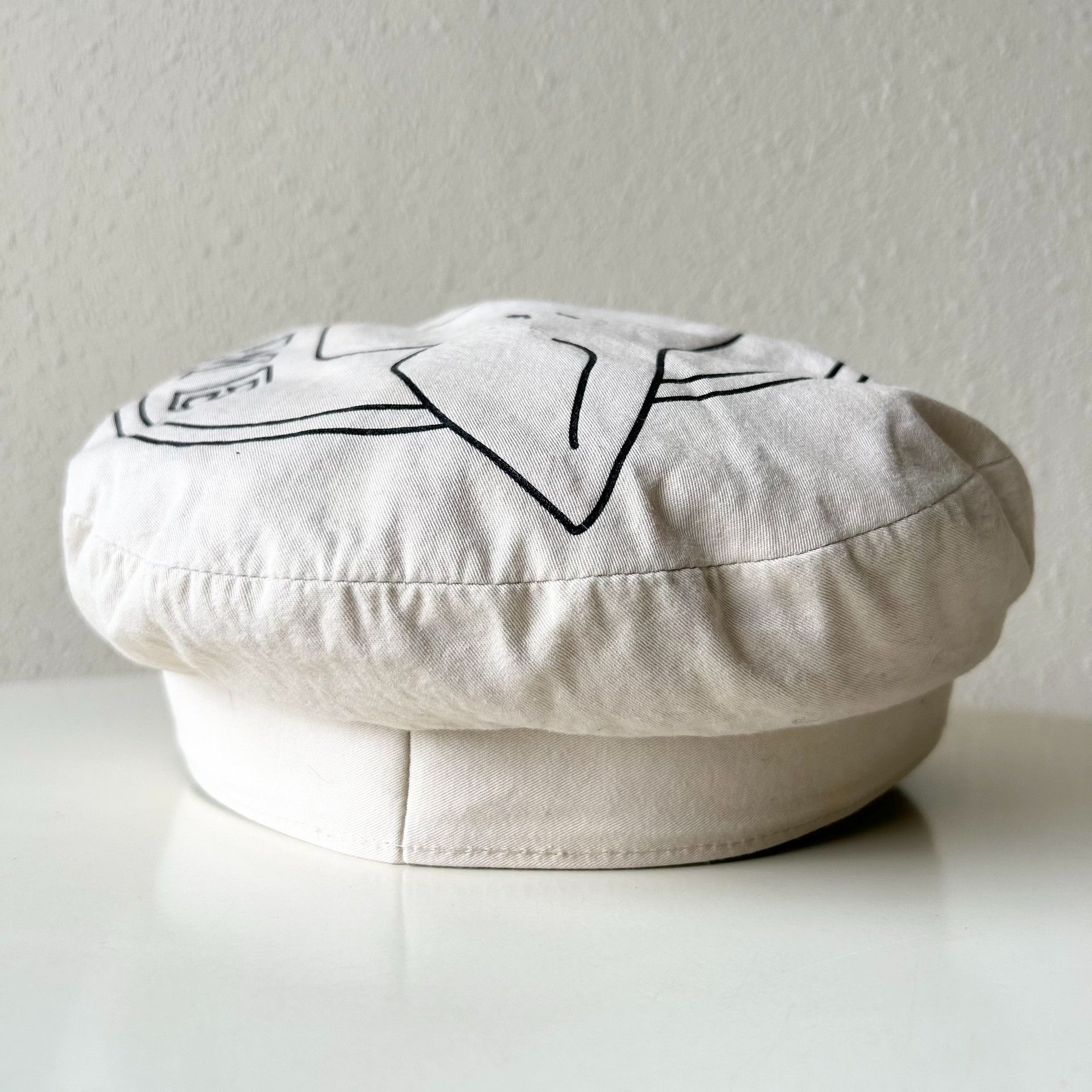 Vivienne Westwood Vivienne Westwood Vintage Pig Badge Newsboy Cap Size ONE SIZE - 6 Thumbnail
