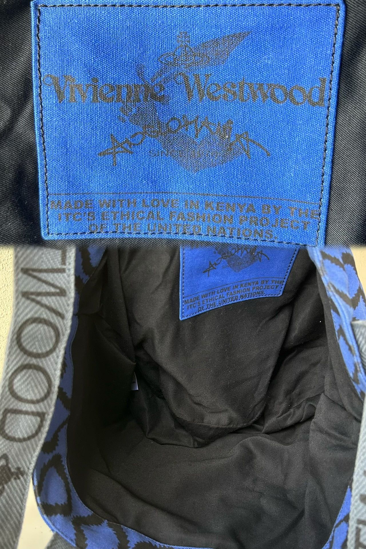 Vivienne Westwood Vivienne Westwood Vintage Pirate Print Canvas Shoulder Bag Size ONE SIZE - 9 Thumbnail