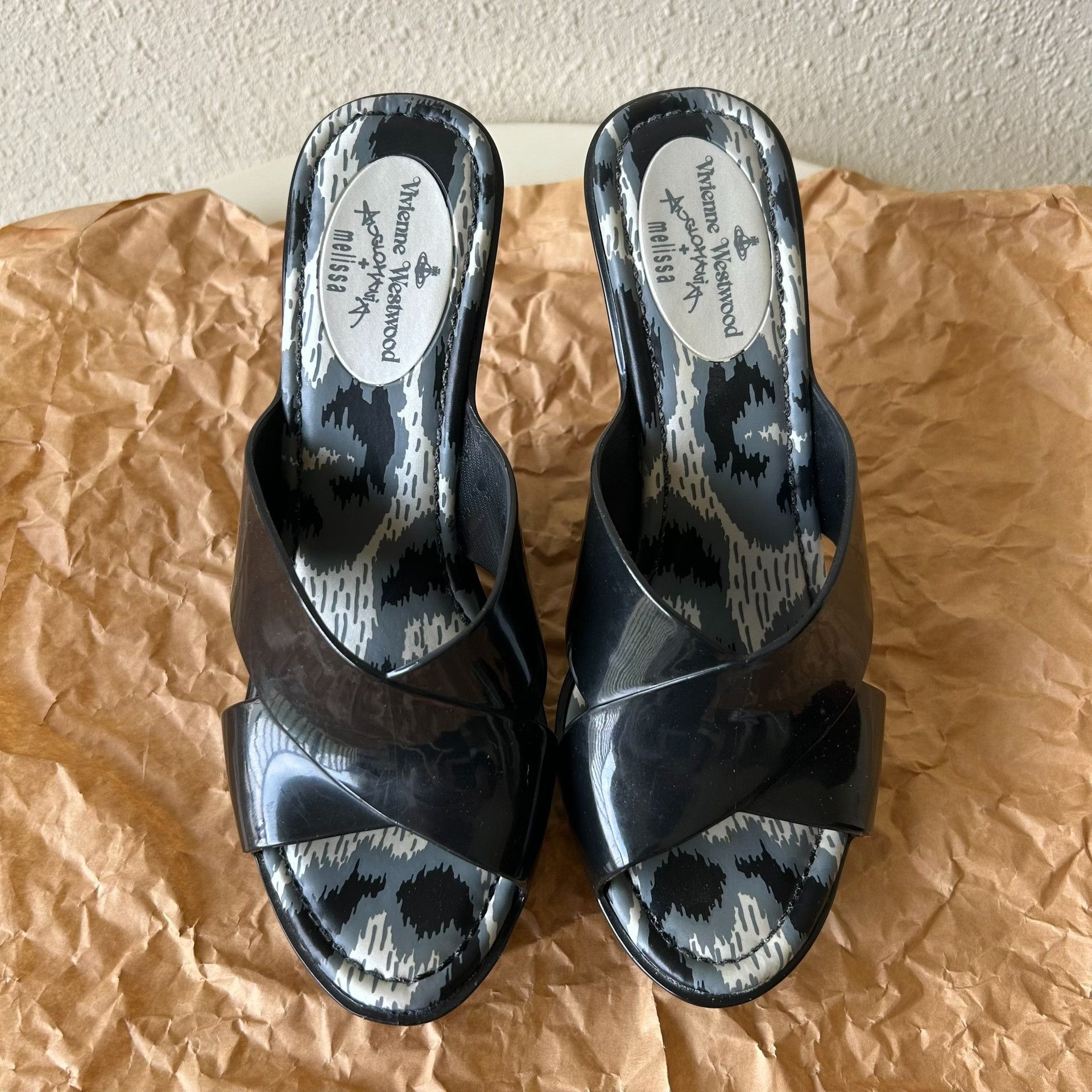 Vivienne Westwood Vivienne Westwood Melissa Black Platform Sandals Size US 6 / IT 36 - 3 Thumbnail