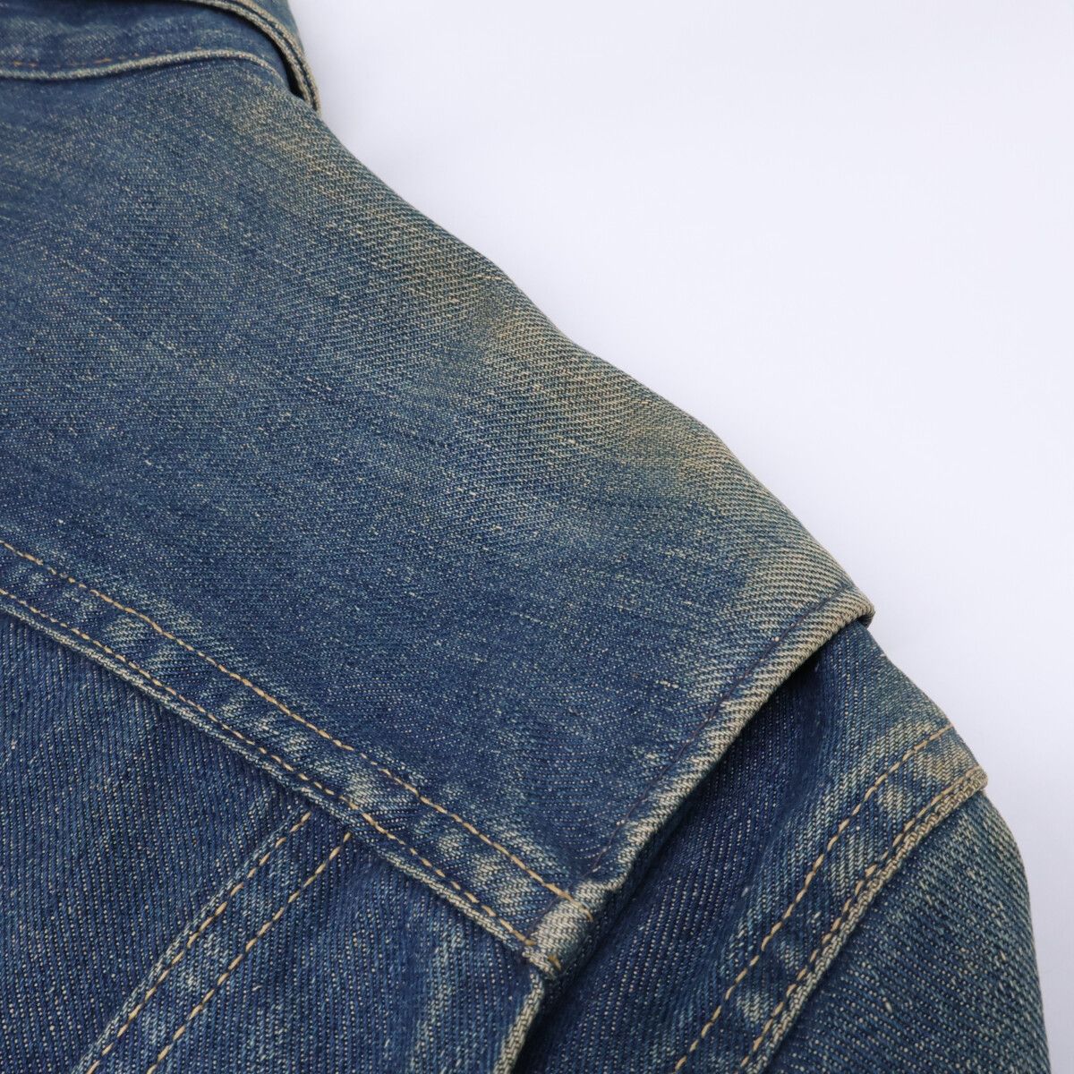 Other Other Wrangler Denim Jacket Textile Outerwear 11MJZ DUTY FREE for USA Size ONE SIZE - 9 Thumbnail