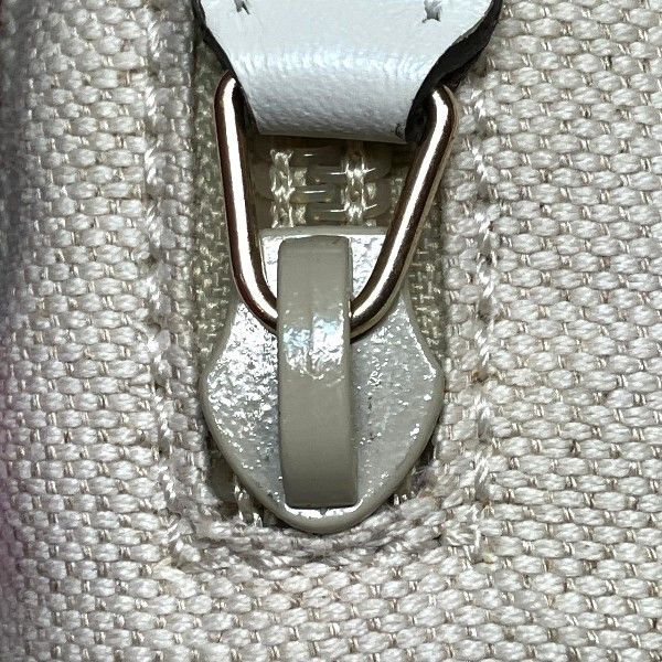 Gucci Gucci Gucci Heart Beat Canvas Leather Tote Bag Textile Tote Bag 282439 DUTY FREE for USA Size ONE SIZE - 8 Thumbnail