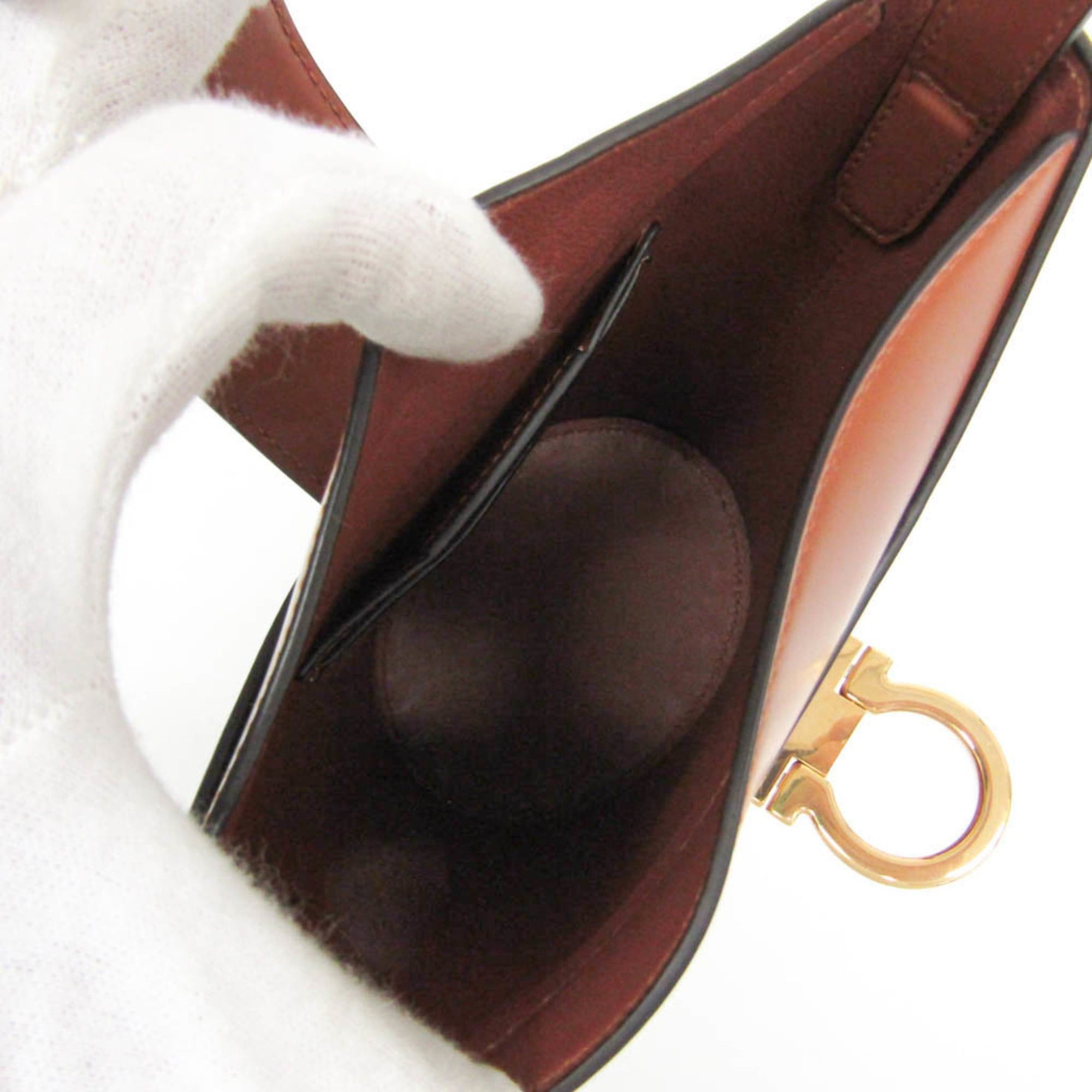 Salvatore Ferragamo Salvatore Ferragamo Gancini Trifoglio Bucket DH-21 1194 Women's Leather Handbag,Shoulder Bag Brown Size ONE SIZE - 4 Thumbnail