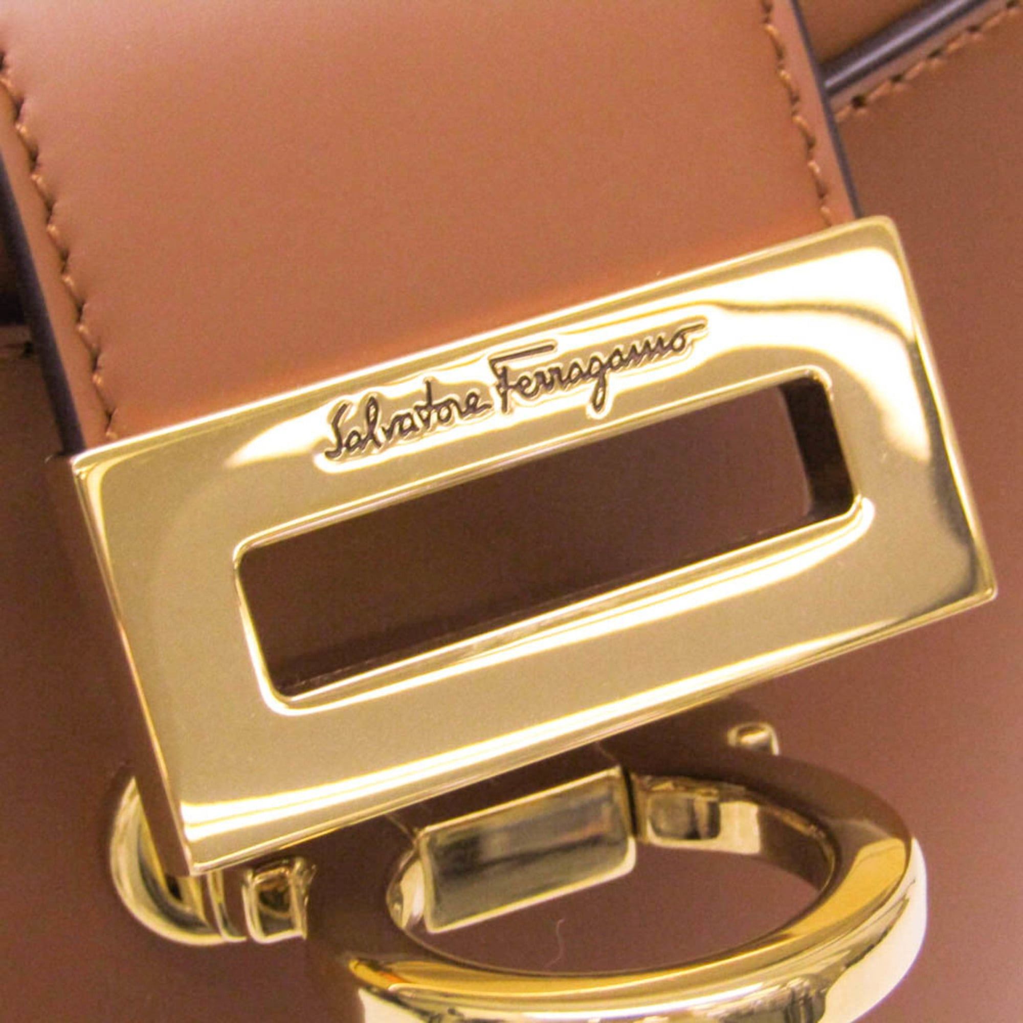 Salvatore Ferragamo Salvatore Ferragamo Gancini Trifoglio Bucket DH-21 1194 Women's Leather Handbag,Shoulder Bag Brown Size ONE SIZE - 11 Thumbnail