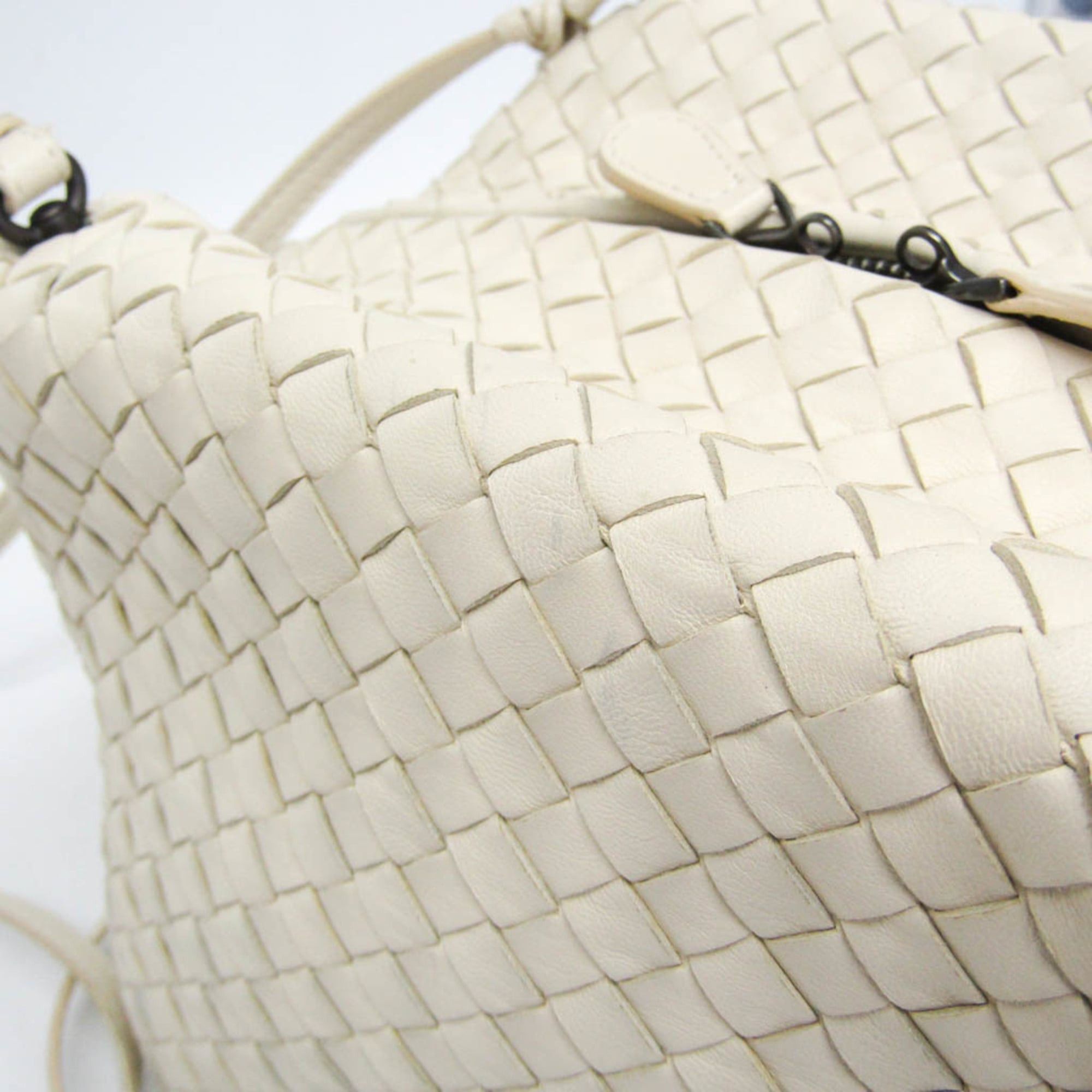 Bottega Veneta Bottega Veneta Intrecciato Women's Leather Shoulder Bag White Size ONE SIZE - 9 Thumbnail