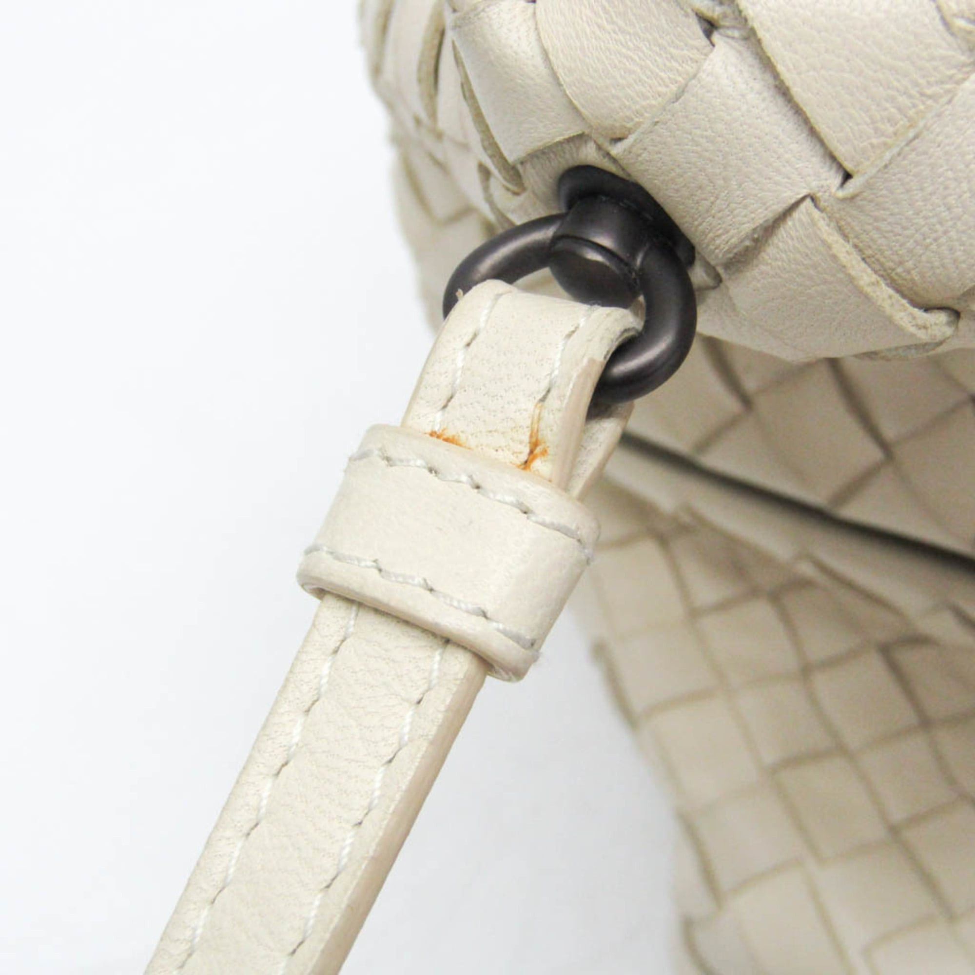 Bottega Veneta Bottega Veneta Intrecciato Women's Leather Shoulder Bag White Size ONE SIZE - 11 Thumbnail