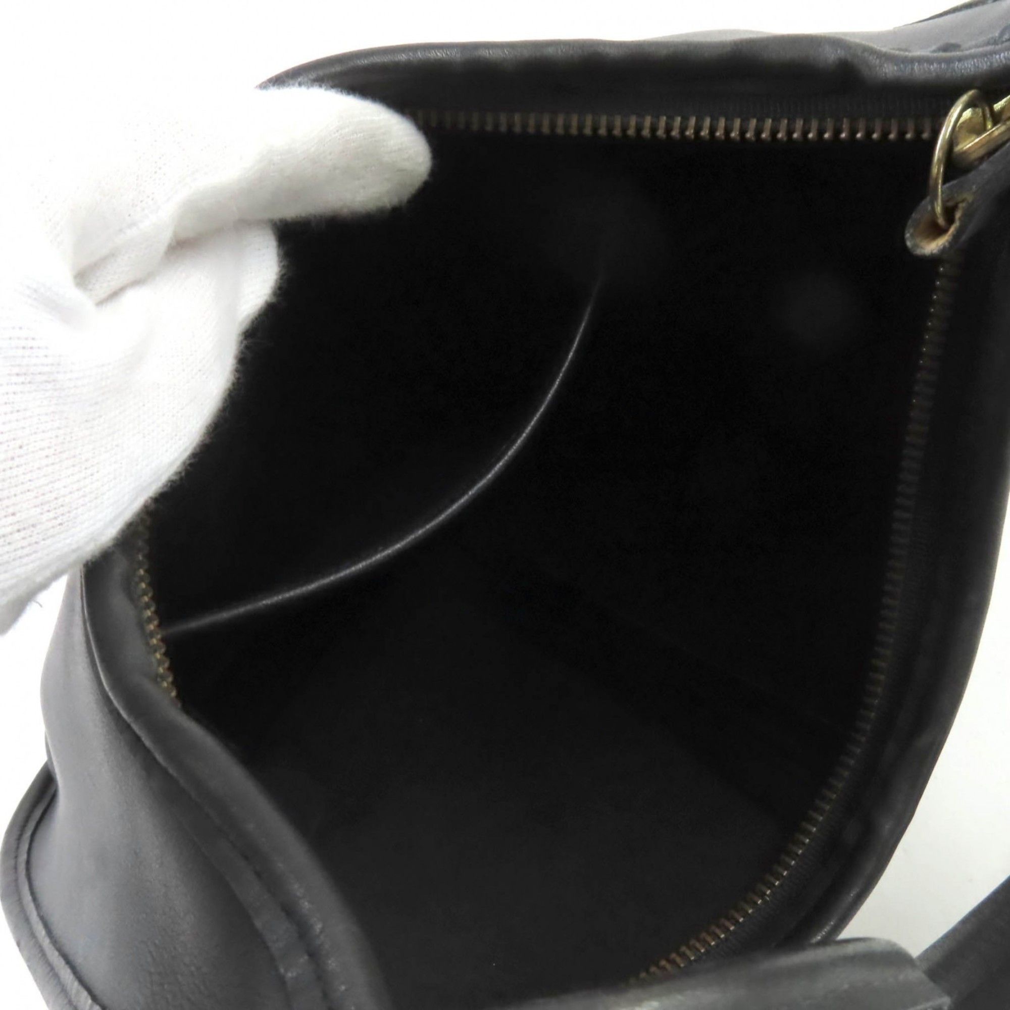Coach Old Coach 9025 Ergo Shoulder Bag in Black with Charm, Rare, Glove Leather, Women's Size ONE SIZE - 4 Thumbnail