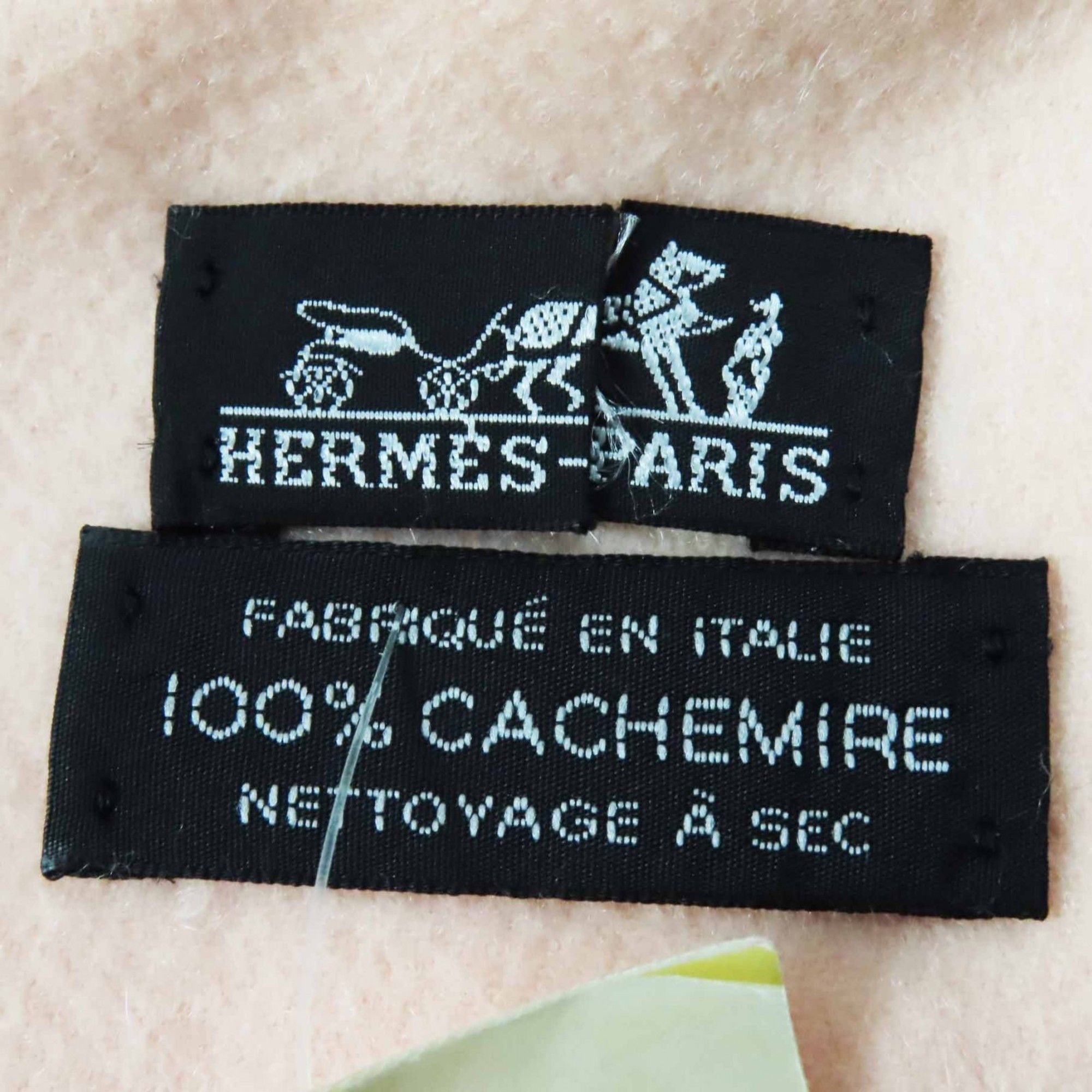 Hermes HERMES 100% Cashmere Shawl with Embroidered Logo, Extra Large, Baby Pink, Made in Italy, for Women Size ONE SIZE - 8 Thumbnail