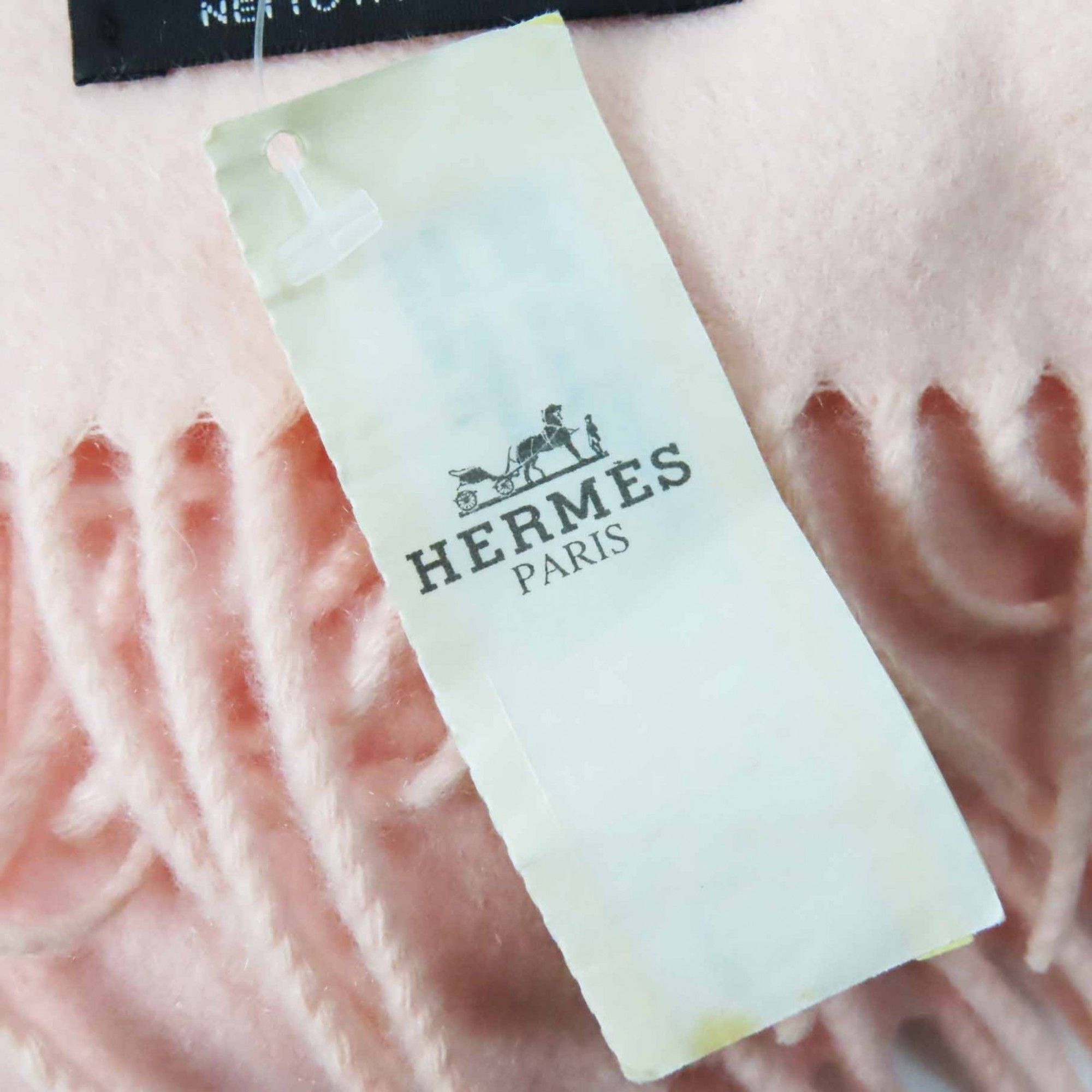 Hermes HERMES 100% Cashmere Shawl with Embroidered Logo, Extra Large, Baby Pink, Made in Italy, for Women Size ONE SIZE - 9 Thumbnail