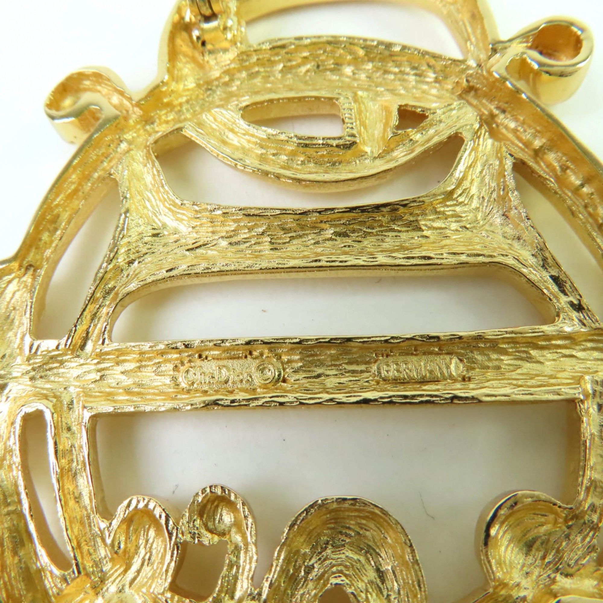 Dior Christian Dior emblem logo design brooch accessory, gold, for women Size ONE SIZE - 6 Thumbnail