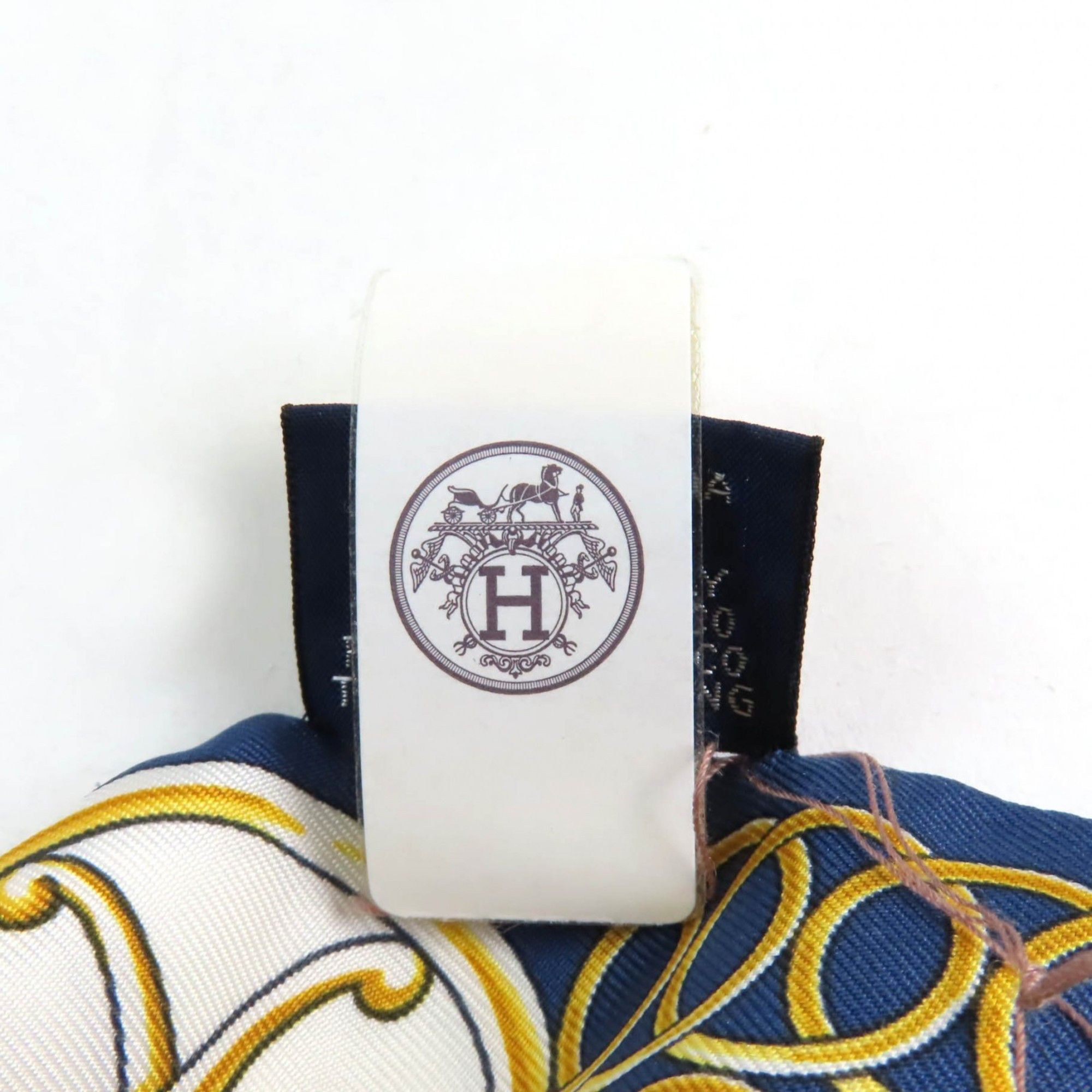 Hermes HERMES Twilly Lift Profile 100% Silk Scarf in Marine Noir Gold, Made France, with Box, for Women Size ONE SIZE - 10 Thumbnail