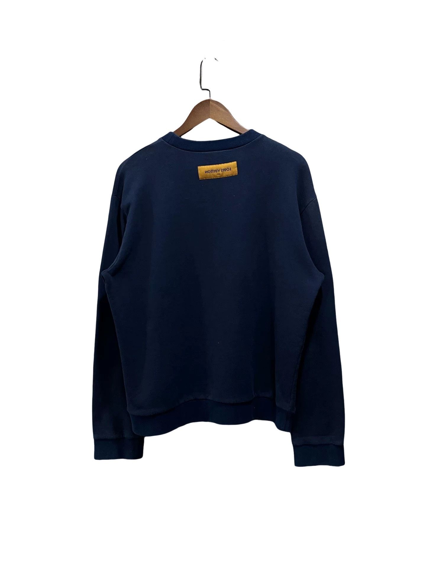 Louis Vuitton Louis Vuitton Embroidery LV Logo Sweatshirt Size M Size US M / EU 48-50 / 2 - 2 Thumbnail