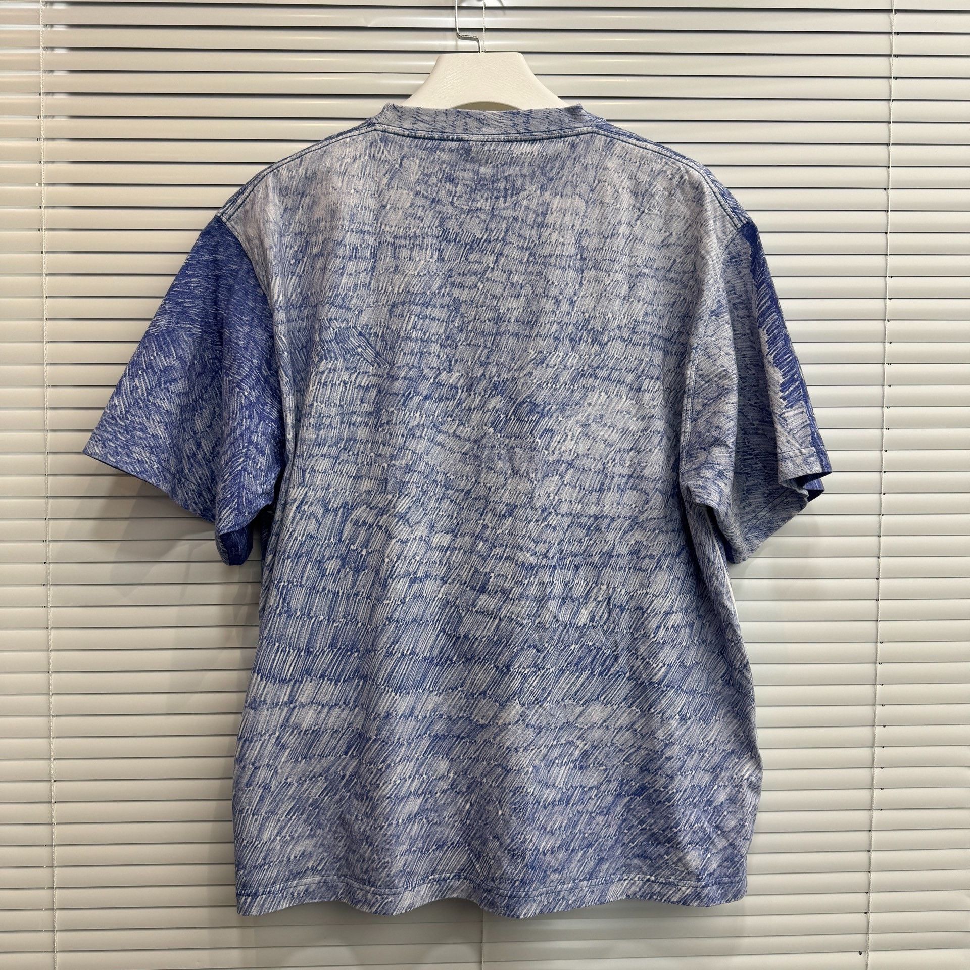 Balenciaga Balenciaga NBA Scribble Logo T-Shirt L Size US L / EU 52-54 / 3 - 2 Thumbnail