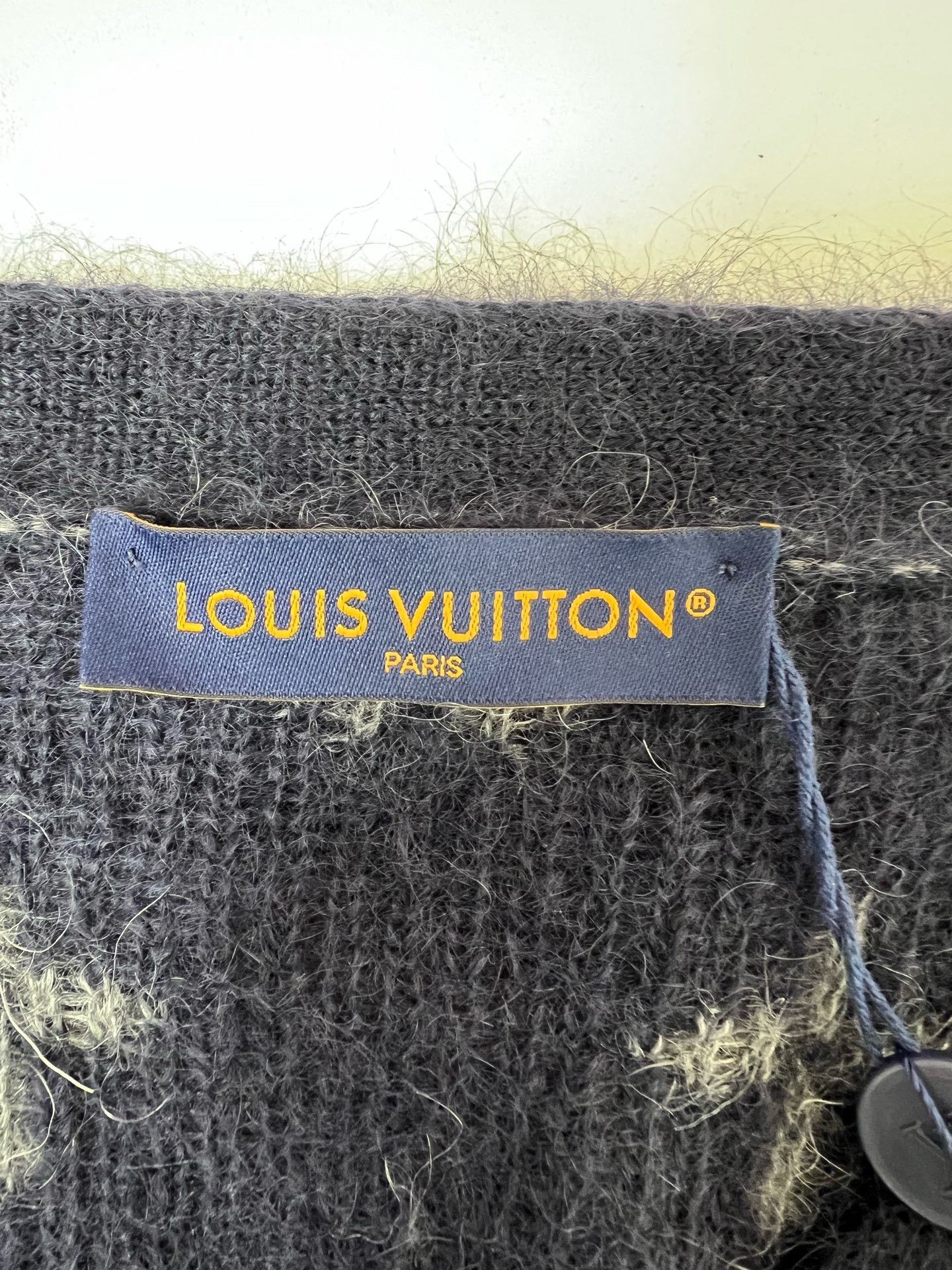 Louis Vuitton Louis Vuitton Monogram Mohair Cardigan Size L Size US L / EU 52-54 / 3 - 5 Thumbnail