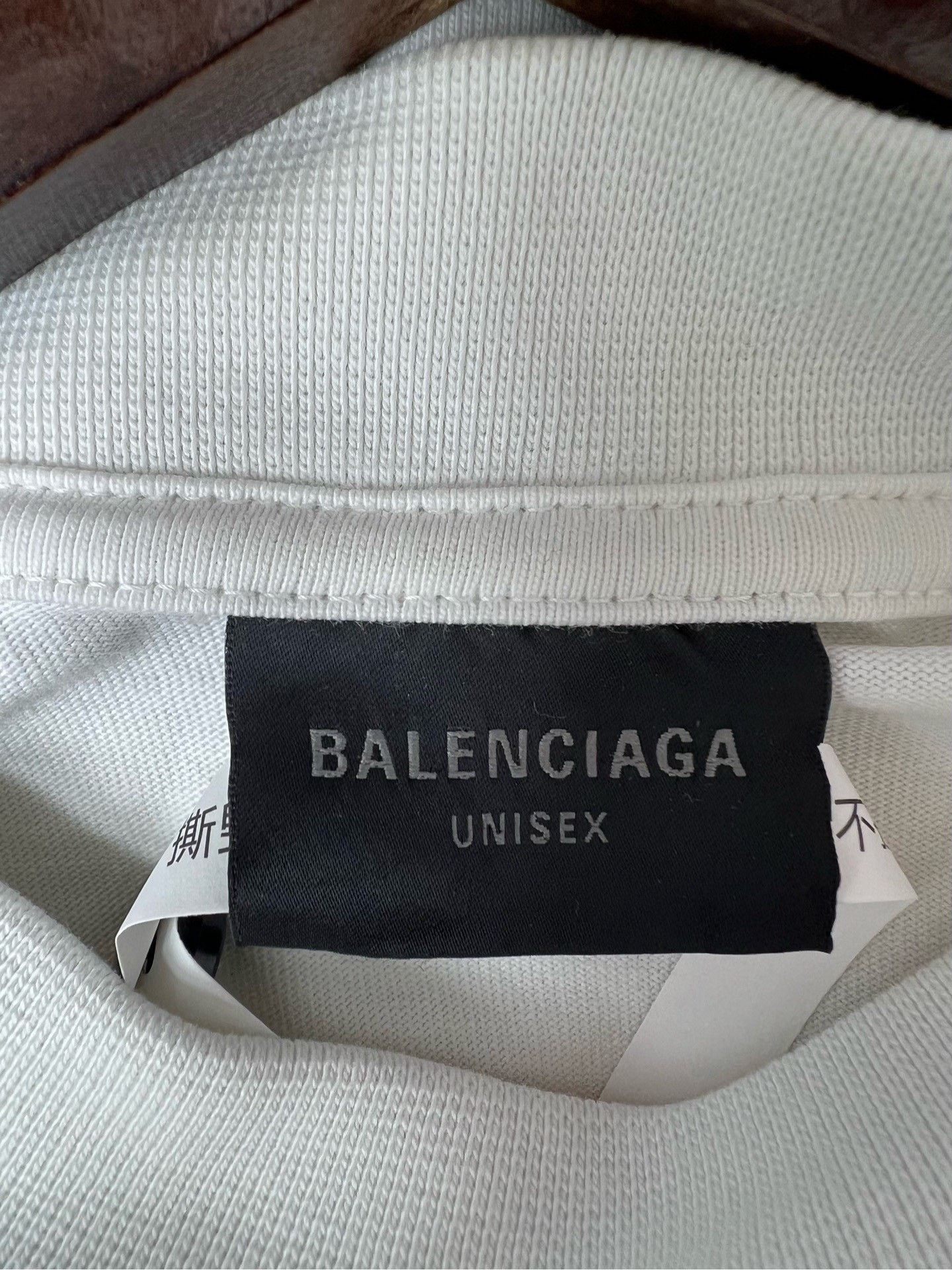 Balenciaga Balenciaga Je t'aime Embroidered T-Shirt Size XXS Size US XXS / EU 40 - 6 Thumbnail