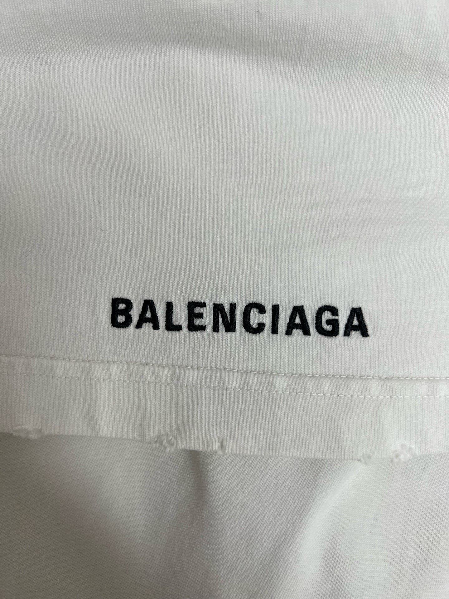Balenciaga Balenciaga Je t'aime Embroidered T-Shirt Size XXS Size US XXS / EU 40 - 5 Thumbnail