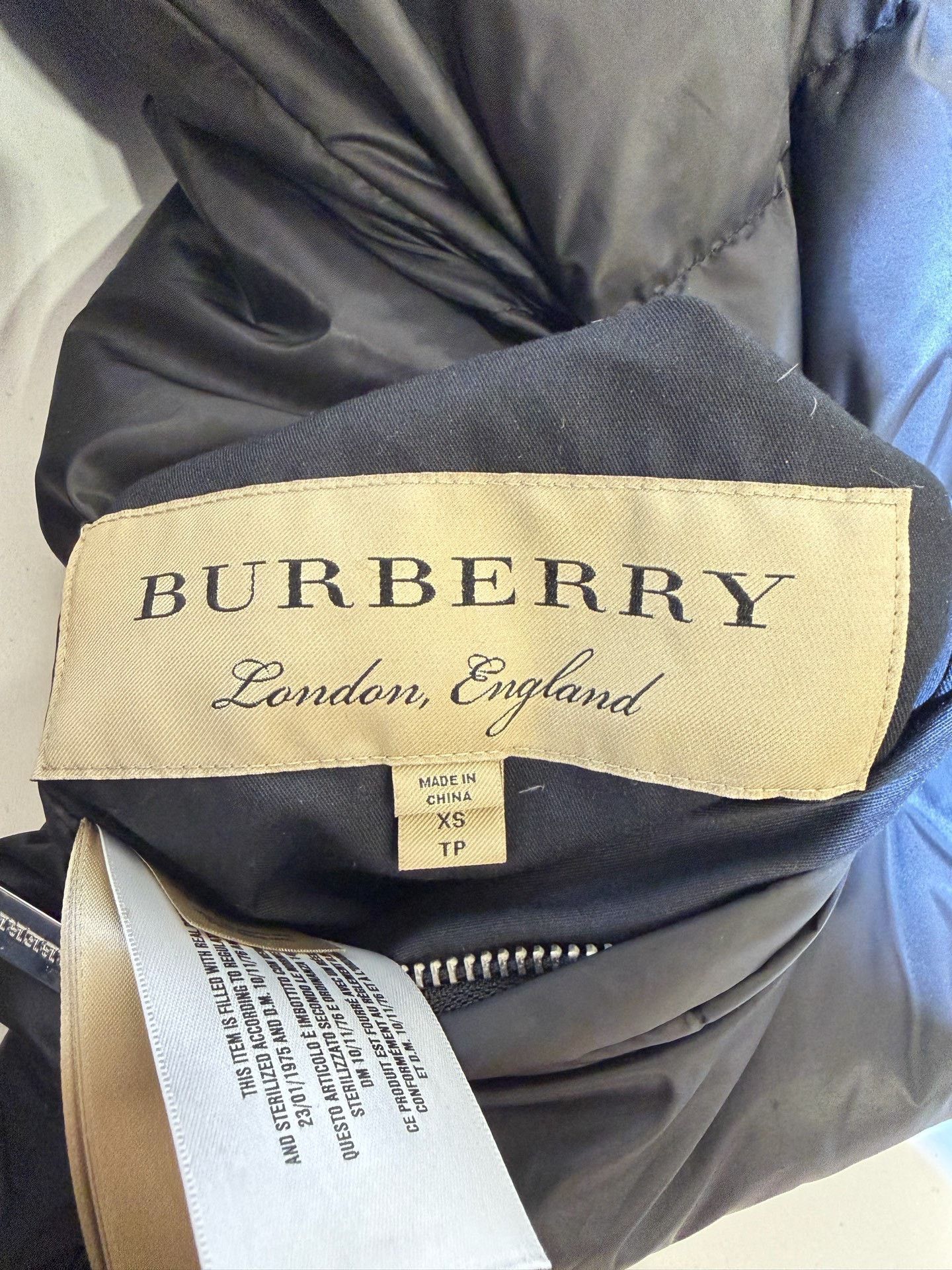 Burberry Burberry Reversible Vintage Check Puffer Jacket XS Size US XS / EU 42 / 0 - 6 Thumbnail