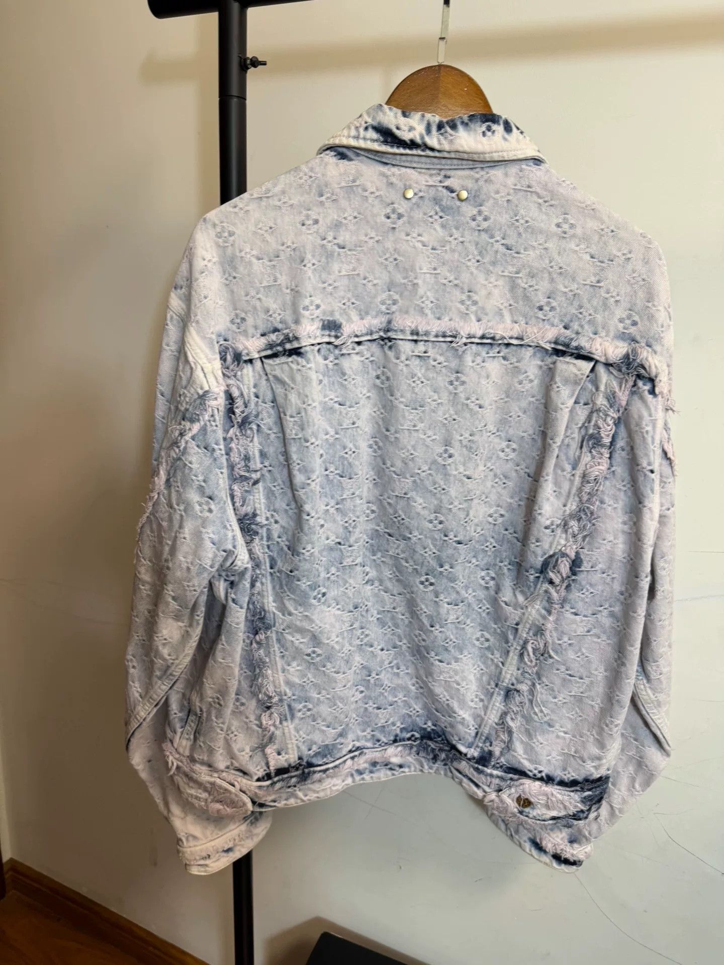 Louis Vuitton Louis Vuitton Monogram Fringe Denim Jacket 52 Size US L / EU 52-54 / 3 - 2 Thumbnail