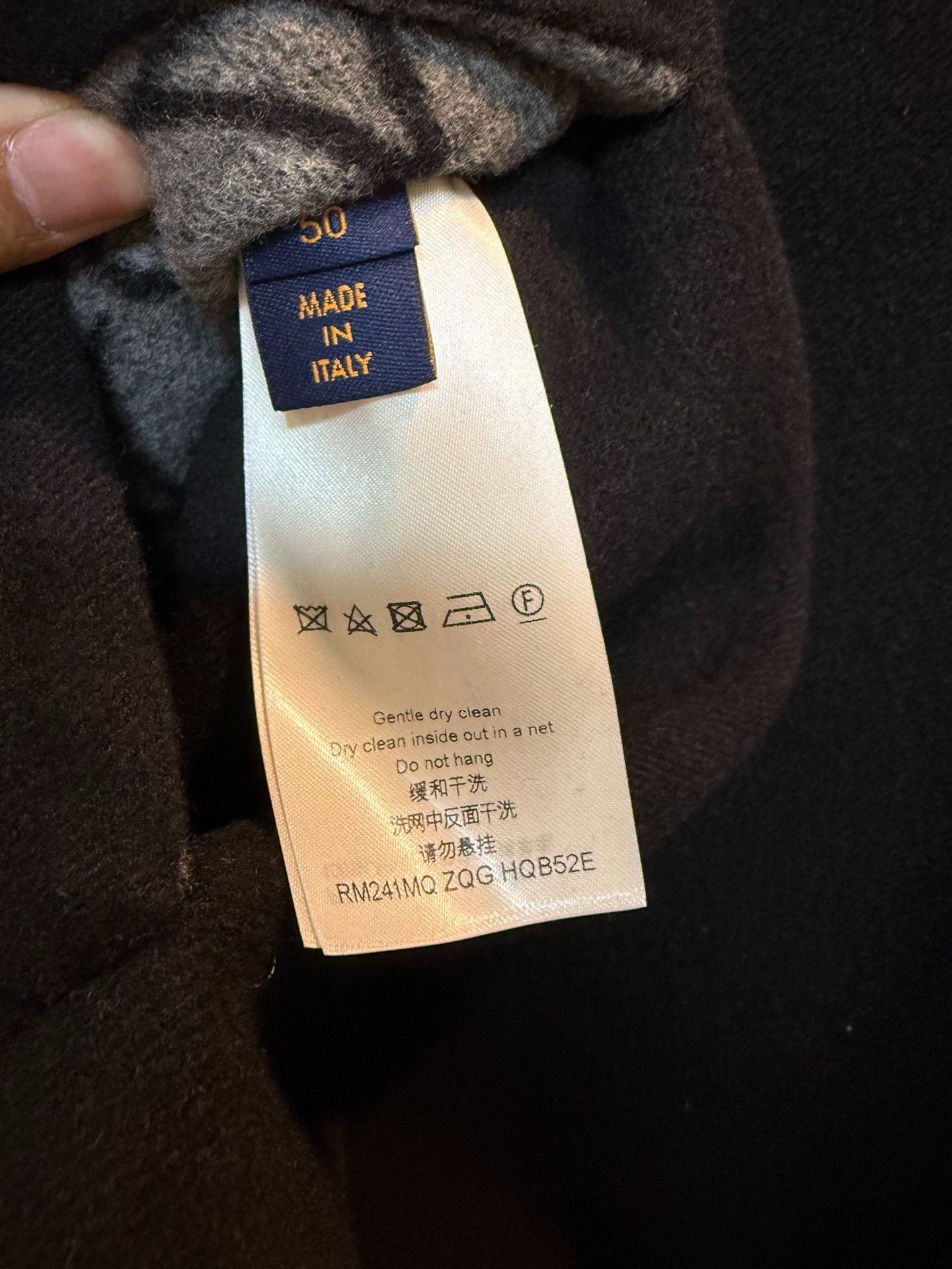 Louis Vuitton Louis Vuitton Reversible Monogram Cashmere Hoodie 50 Size US M / EU 48-50 / 2 - 5 Thumbnail