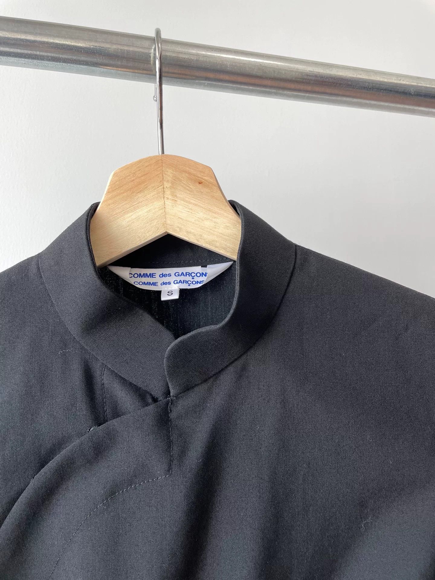 Comme des Garcons Comme des Garcons Chinese-style Short-sleeve Shirt Size S / US 4 / IT 40 - 3 Thumbnail