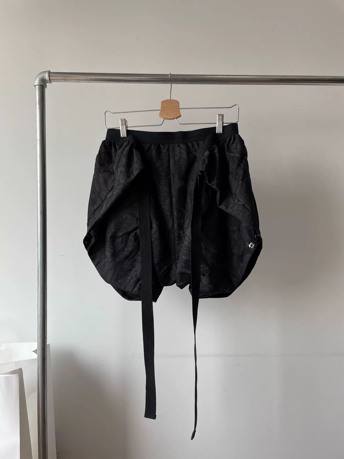 Junya Watanabe Junya Watanabe Comme des Garçons Jacquard Harem Shorts Size 28" / US 6 / IT 42 - 3 Thumbnail