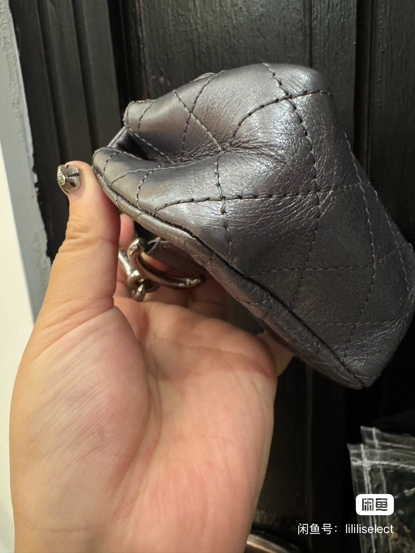 Chanel Chanel Vintage Silver Gray Hanging Sub-bag Size ONE SIZE - 5 Thumbnail