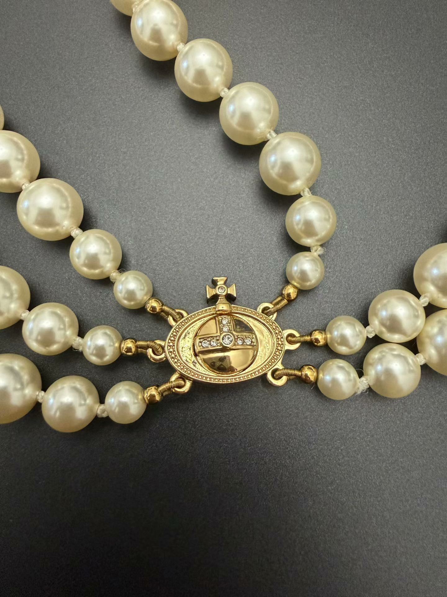 Vivienne Westwood Vivienne Westwood Saturn Pearl Necklace Size ONE SIZE - 5 Thumbnail
