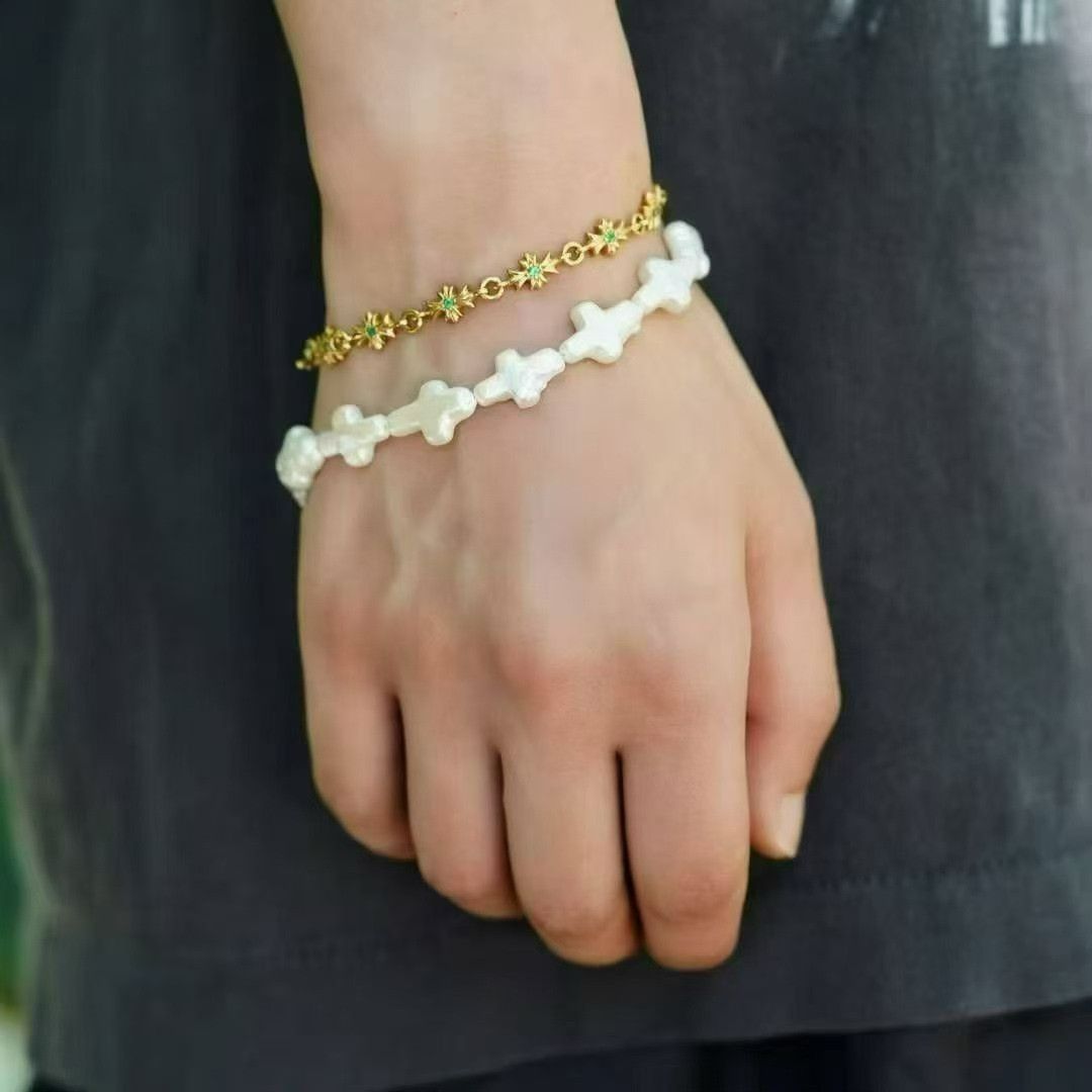 Facetasm Cootie Distortion Cross Pearl Bracelet Size ONE SIZE - 2 Thumbnail