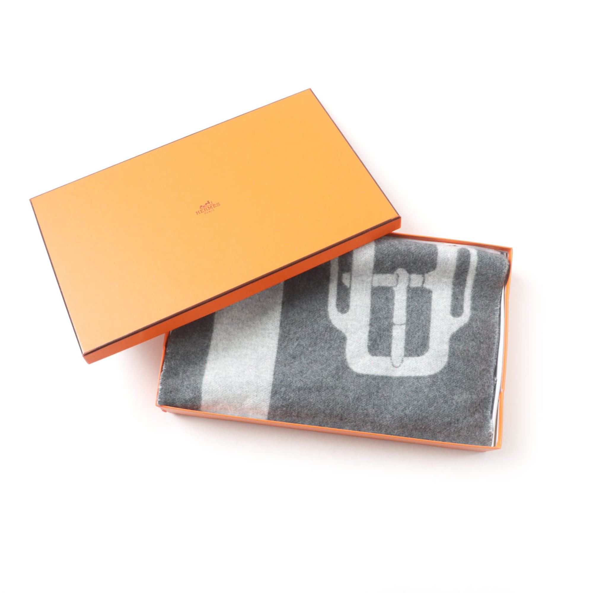 Hermes HERMES Sangle à Boucle 100% Cashmere Antogracito Gris Clair Fringed Scarf, 39 x 196cm, Box Included, Made in England, Women's Size ONE SIZE - 2 Thumbnail