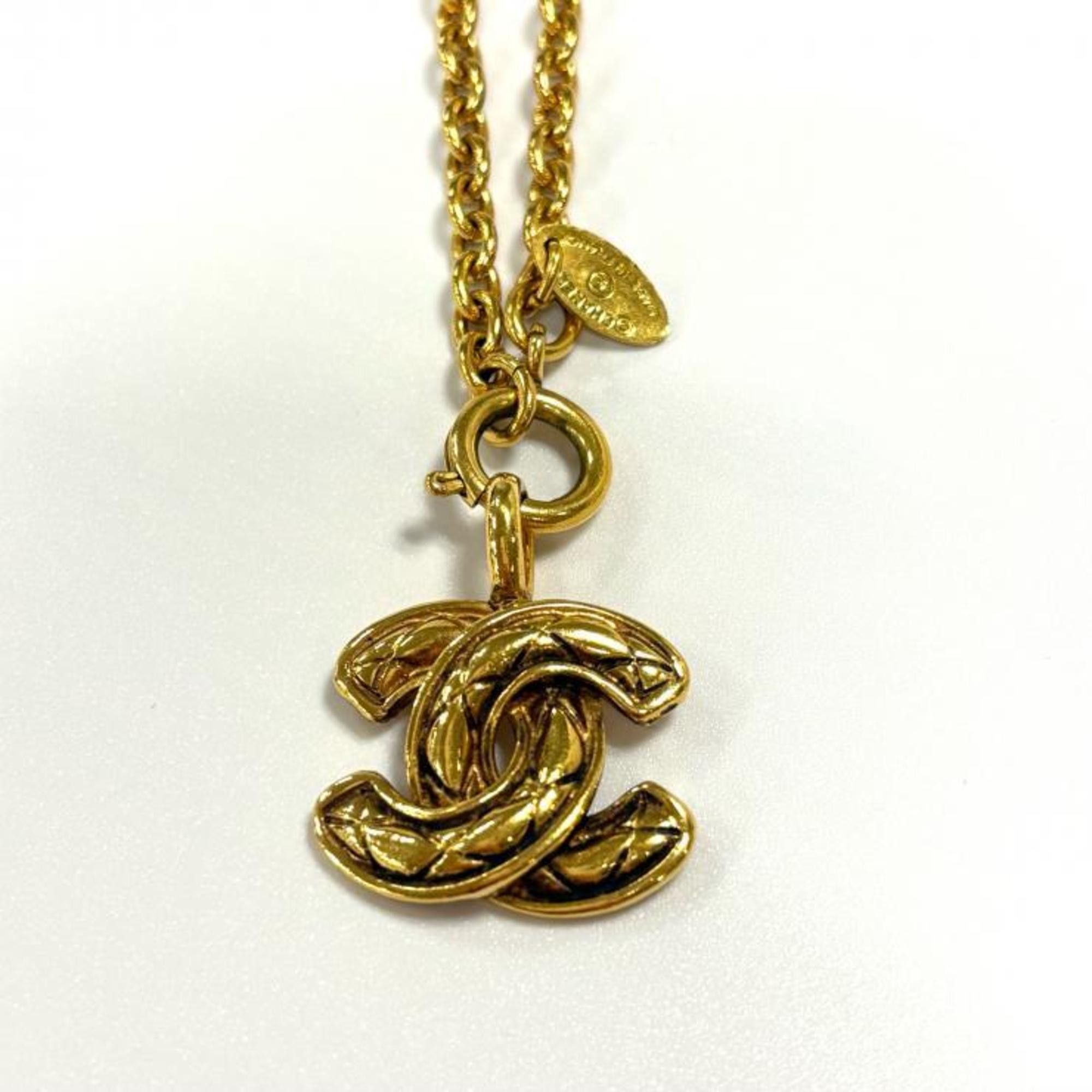 Chanel CHANEL Vintage Matelasse Coco Mark Gold GP Necklace Size ONE SIZE - 2 Thumbnail