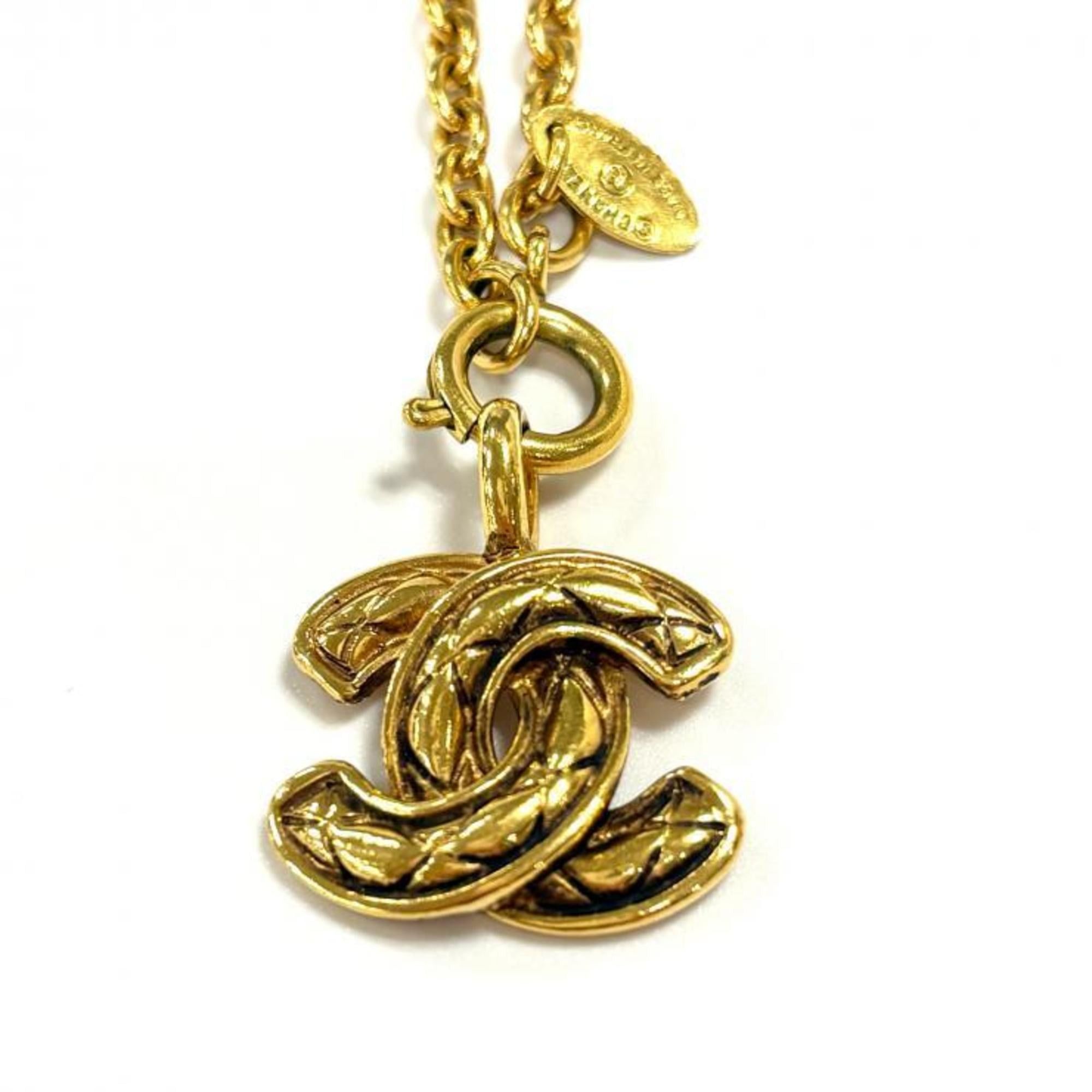 Chanel CHANEL Vintage Matelasse Coco Mark Gold GP Necklace Size ONE SIZE - 3 Thumbnail