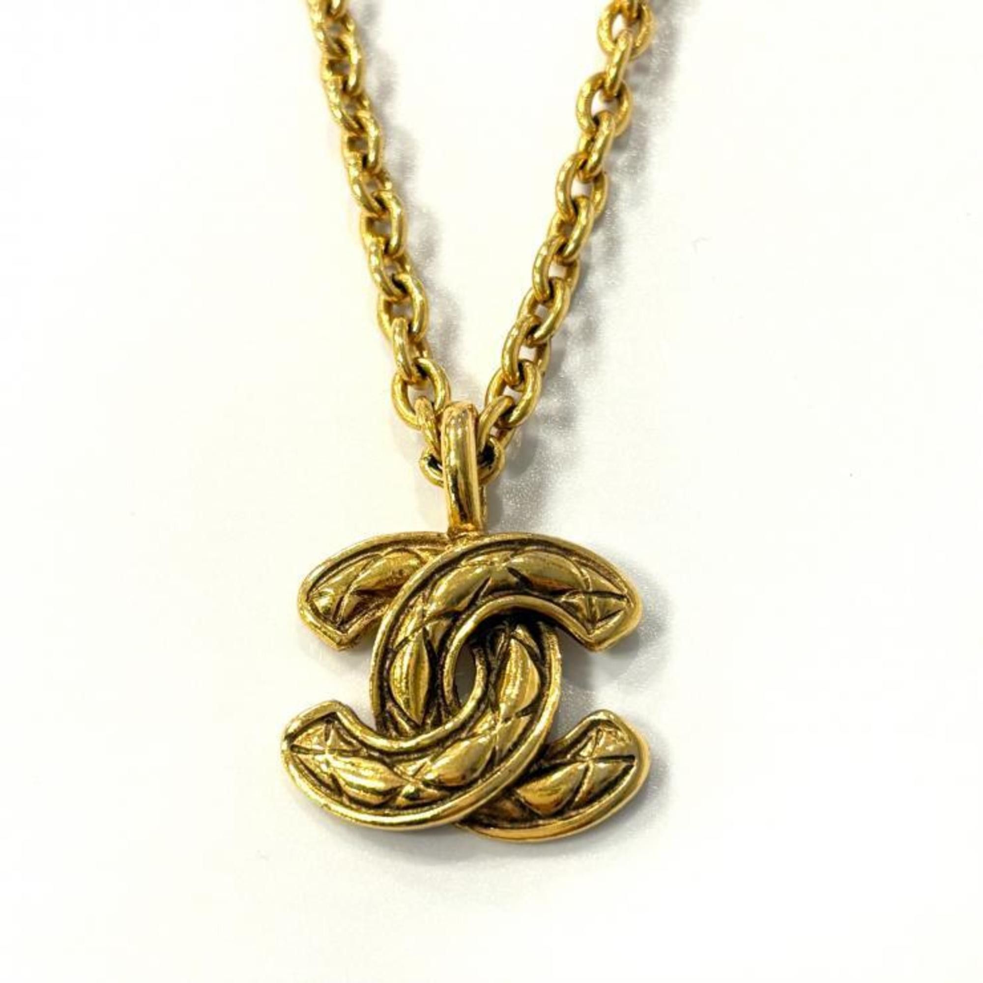 Chanel CHANEL Vintage Matelasse Coco Mark Gold GP Necklace Size ONE SIZE - 2 Thumbnail