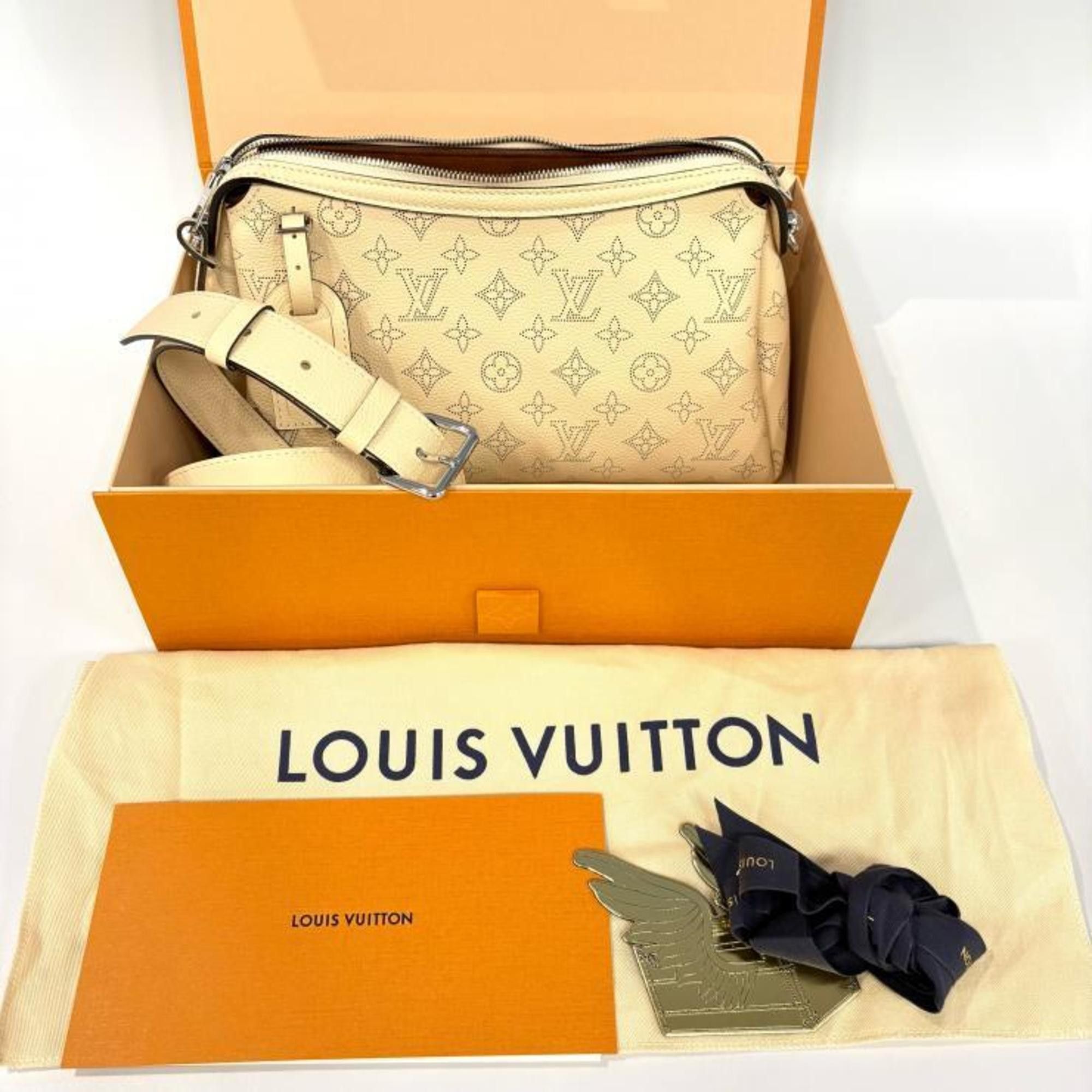 Louis Vuitton Louis Vuitton Mahina M24255 Hand It All PM Galle 2-way Shoulder Bag, Beige Size ONE SIZE - 10 Thumbnail