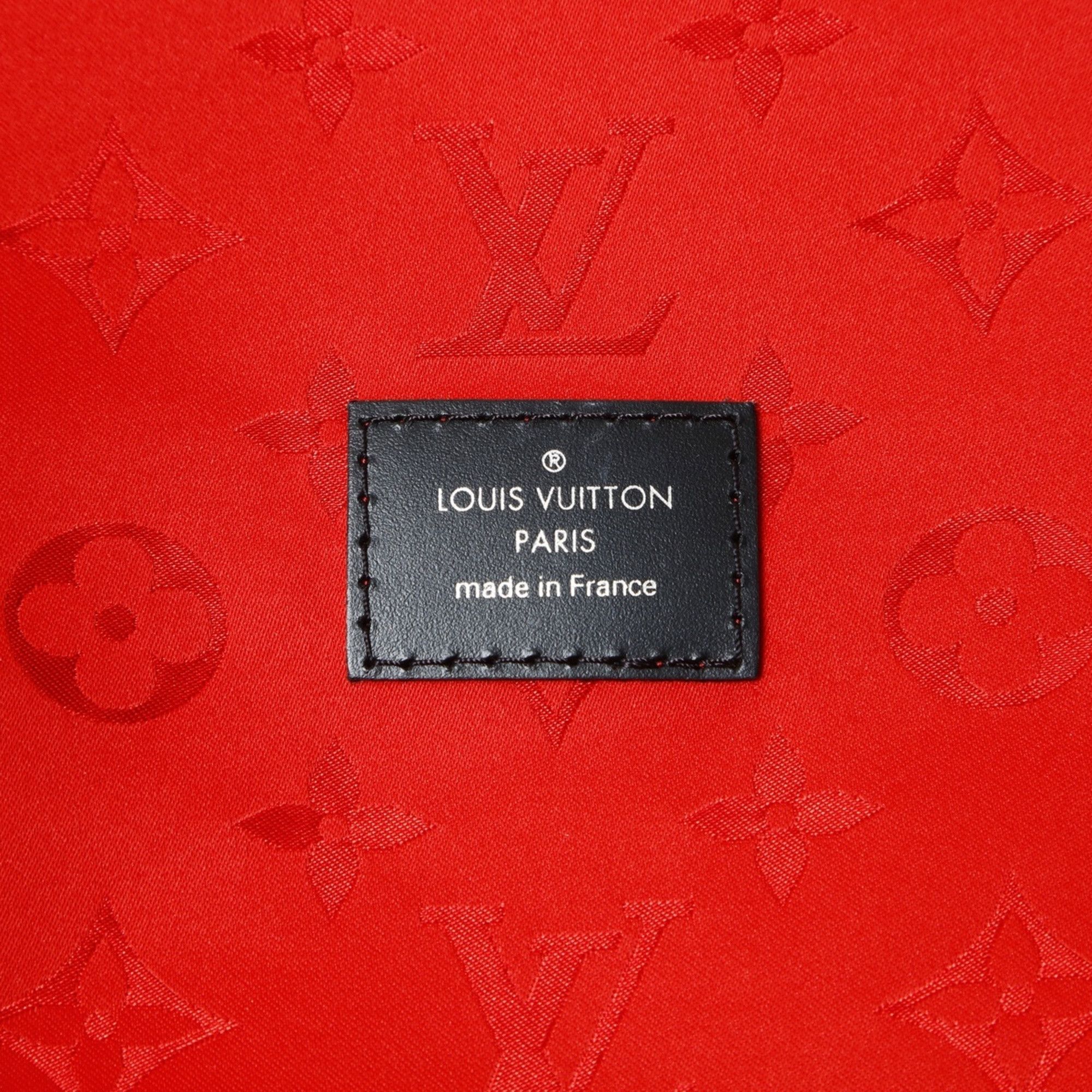 Louis Vuitton Louis Vuitton Lace Bucket PM Monogram Shoulder Bag in Black Size ONE SIZE - 9 Thumbnail