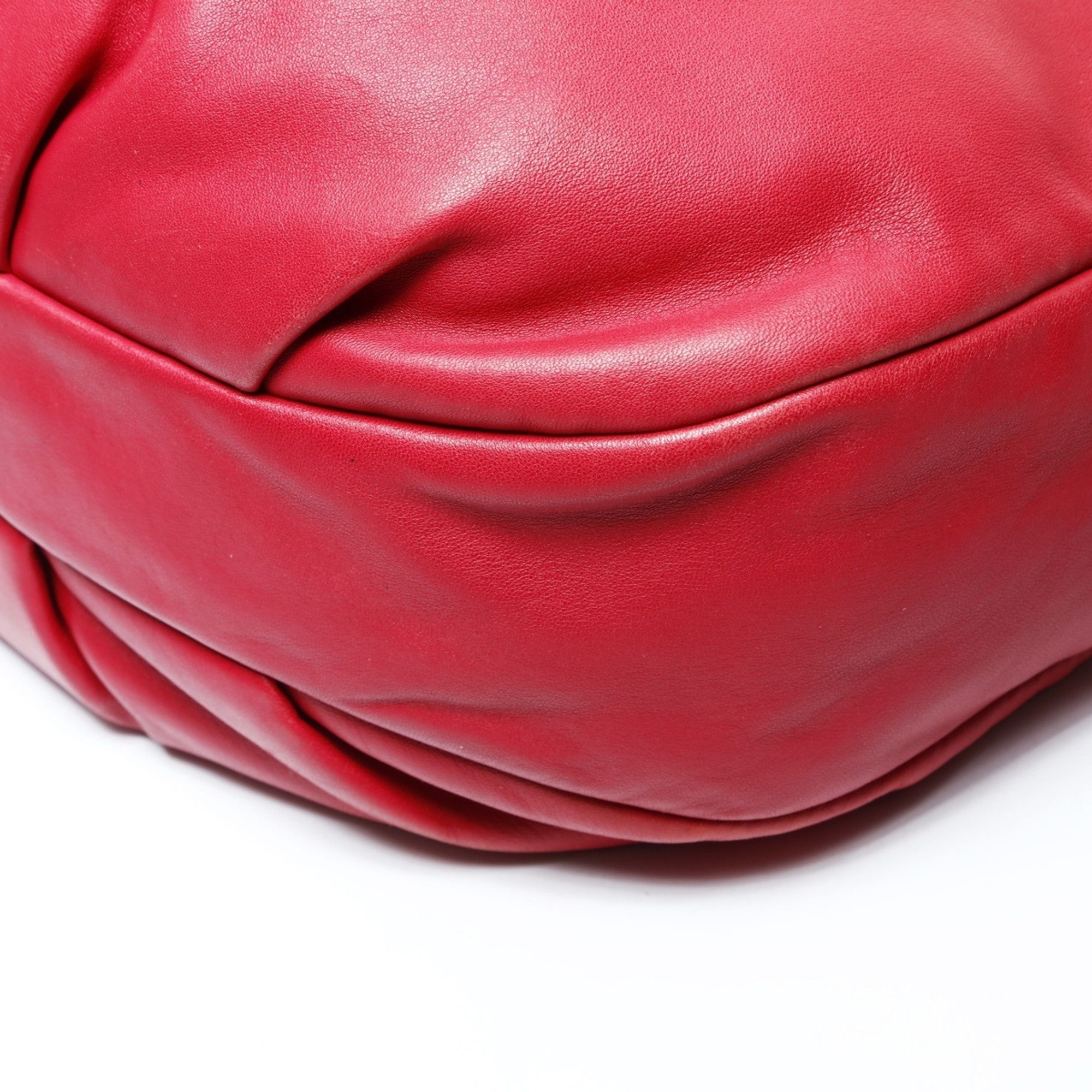 Loewe LOEWE Soft Leather Anagram Shoulder Bag in Red Size ONE SIZE - 6 Thumbnail