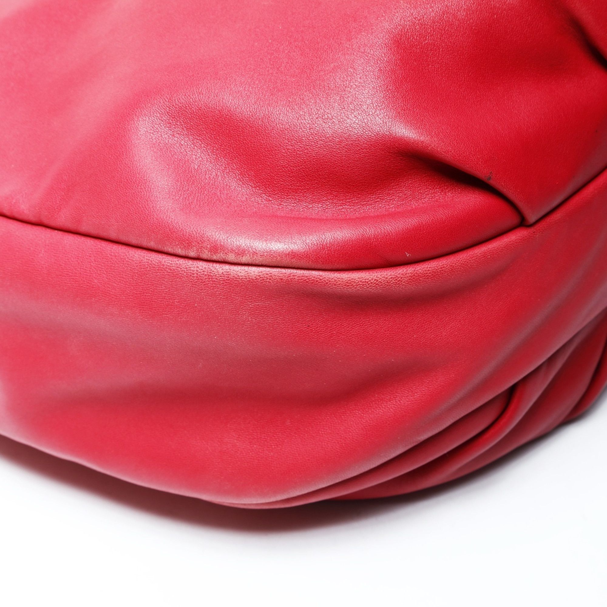 Loewe LOEWE Soft Leather Anagram Shoulder Bag in Red Size ONE SIZE - 5 Thumbnail