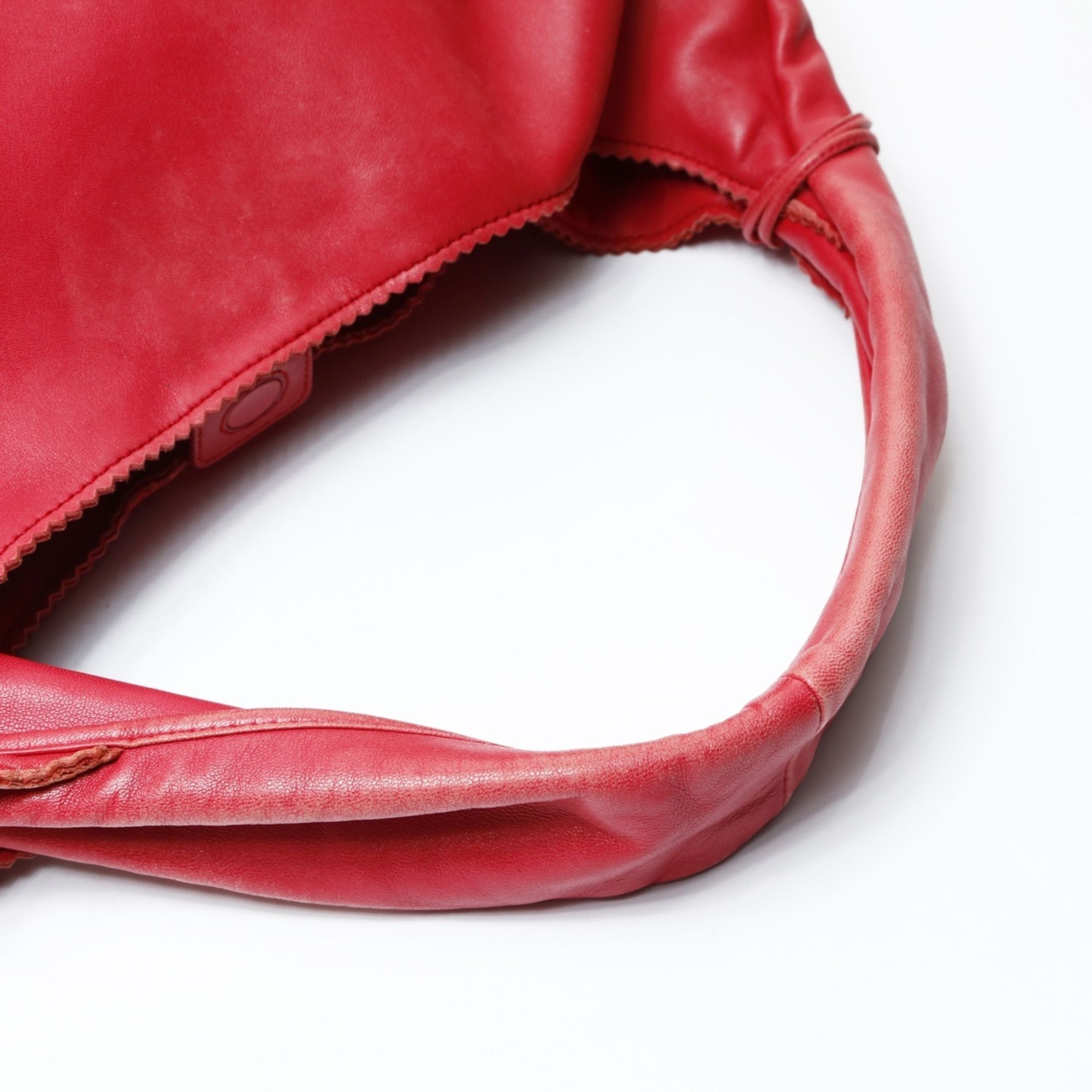 Loewe LOEWE Soft Leather Anagram Shoulder Bag in Red Size ONE SIZE - 12 Thumbnail
