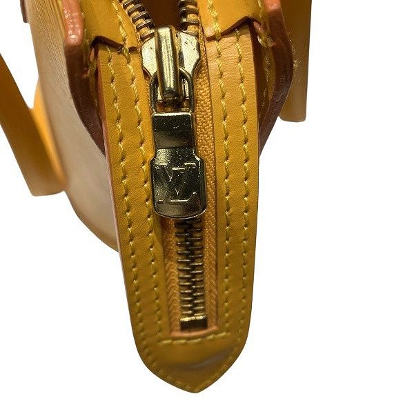 Louis Vuitton Louis Vuitton Louis Vuitton Saint Jacques Epi Shoulder Bag Leather Shoulder Bag M52269 DUTY FREE for USA Size ONE SIZE - 9 Thumbnail