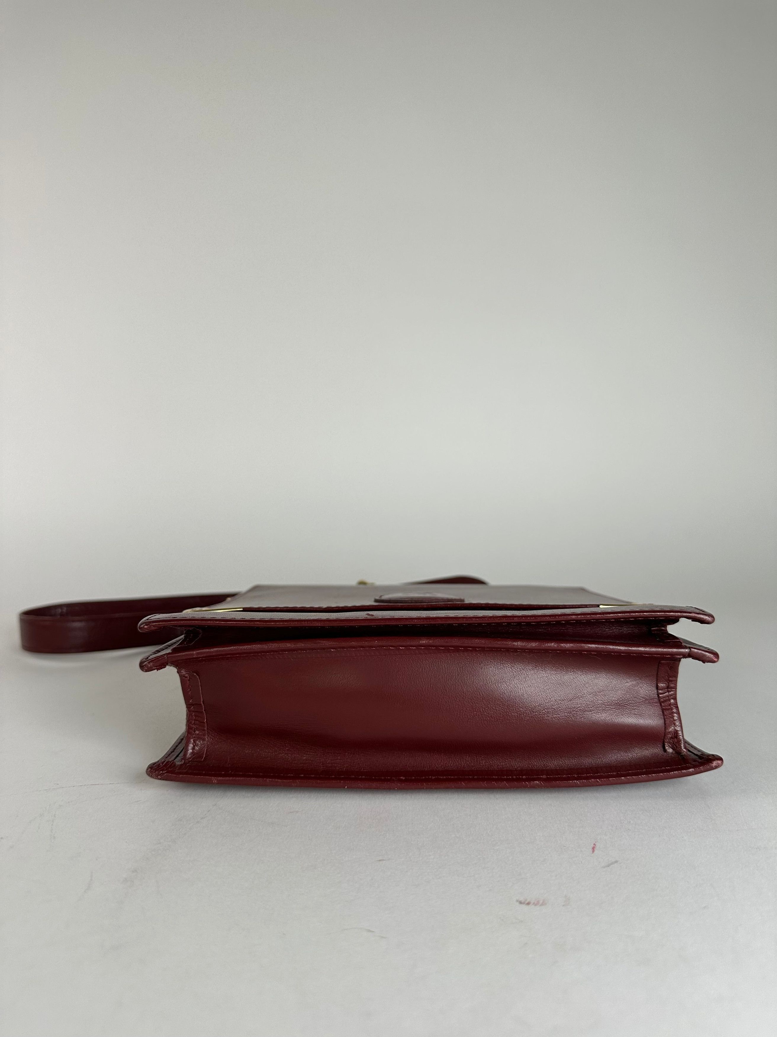 Cartier Vintage Leather Shoulder Bag Burgundy Size ONE SIZE - 10 Thumbnail