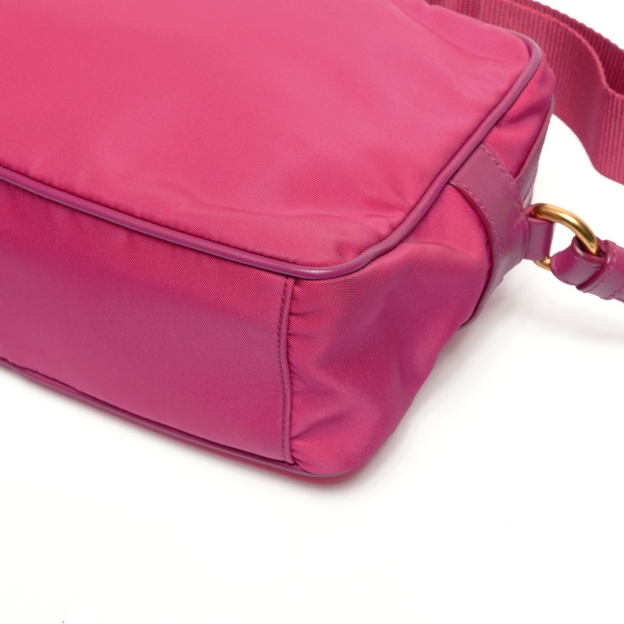 Prada Prada Nylon Camera Shoulder Bag in Pink Size ONE SIZE - 6 Thumbnail