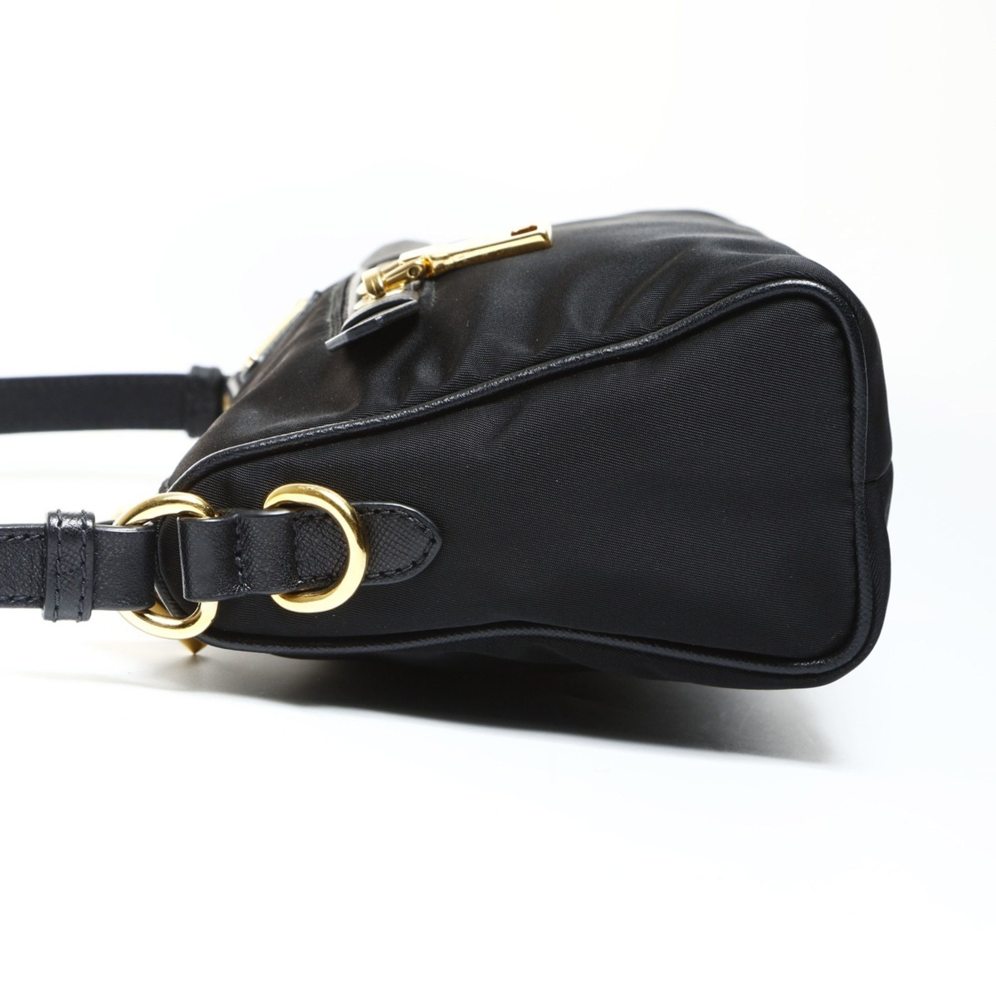 Prada Prada nylon one-shoulder shoulder bag in black Size ONE SIZE - 3 Thumbnail