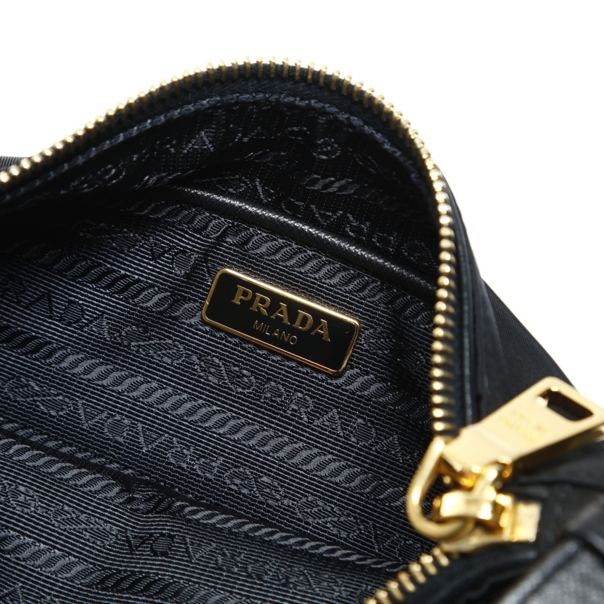 Prada Prada nylon one-shoulder shoulder bag in black Size ONE SIZE - 10 Thumbnail