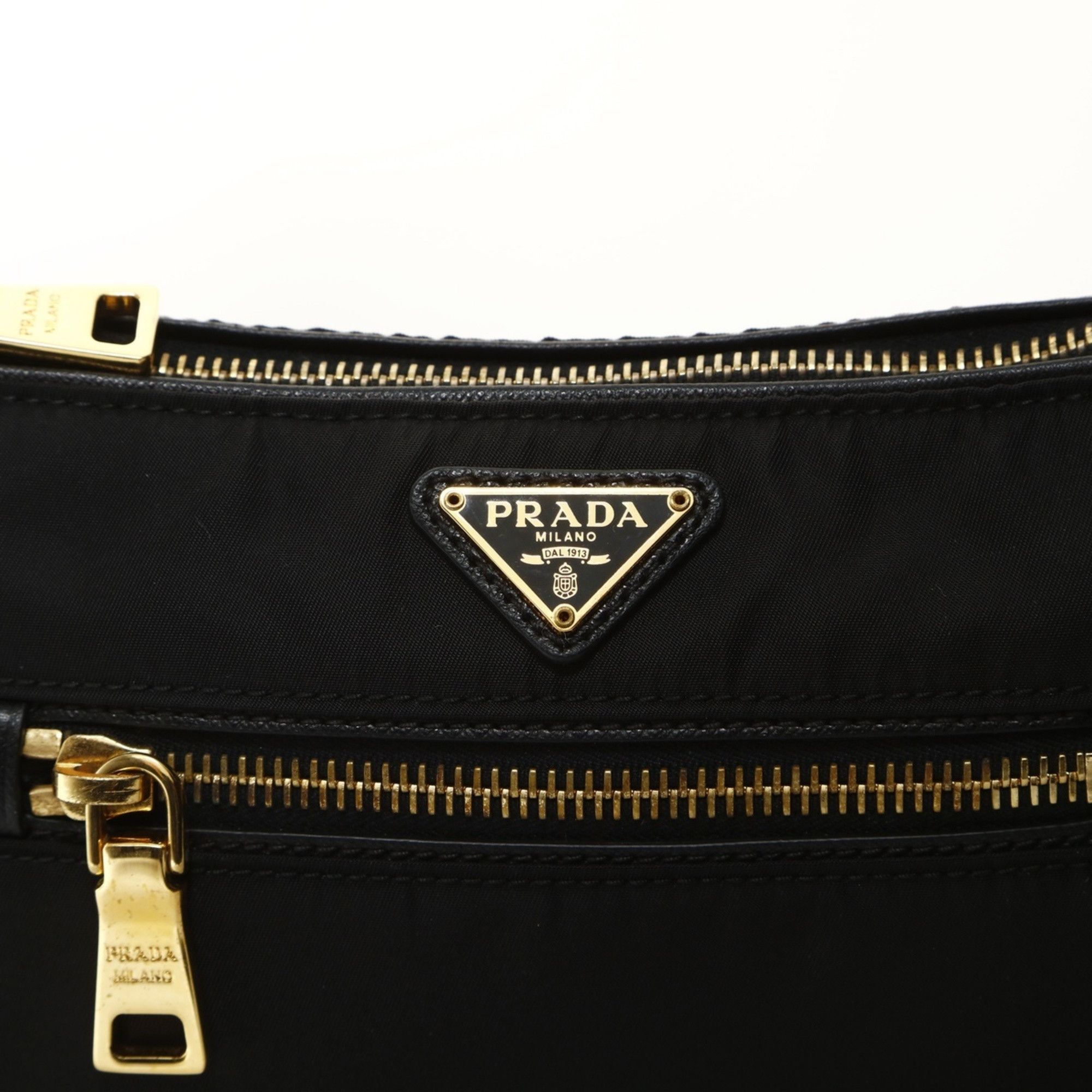 Prada Prada nylon one-shoulder shoulder bag in black Size ONE SIZE - 8 Thumbnail