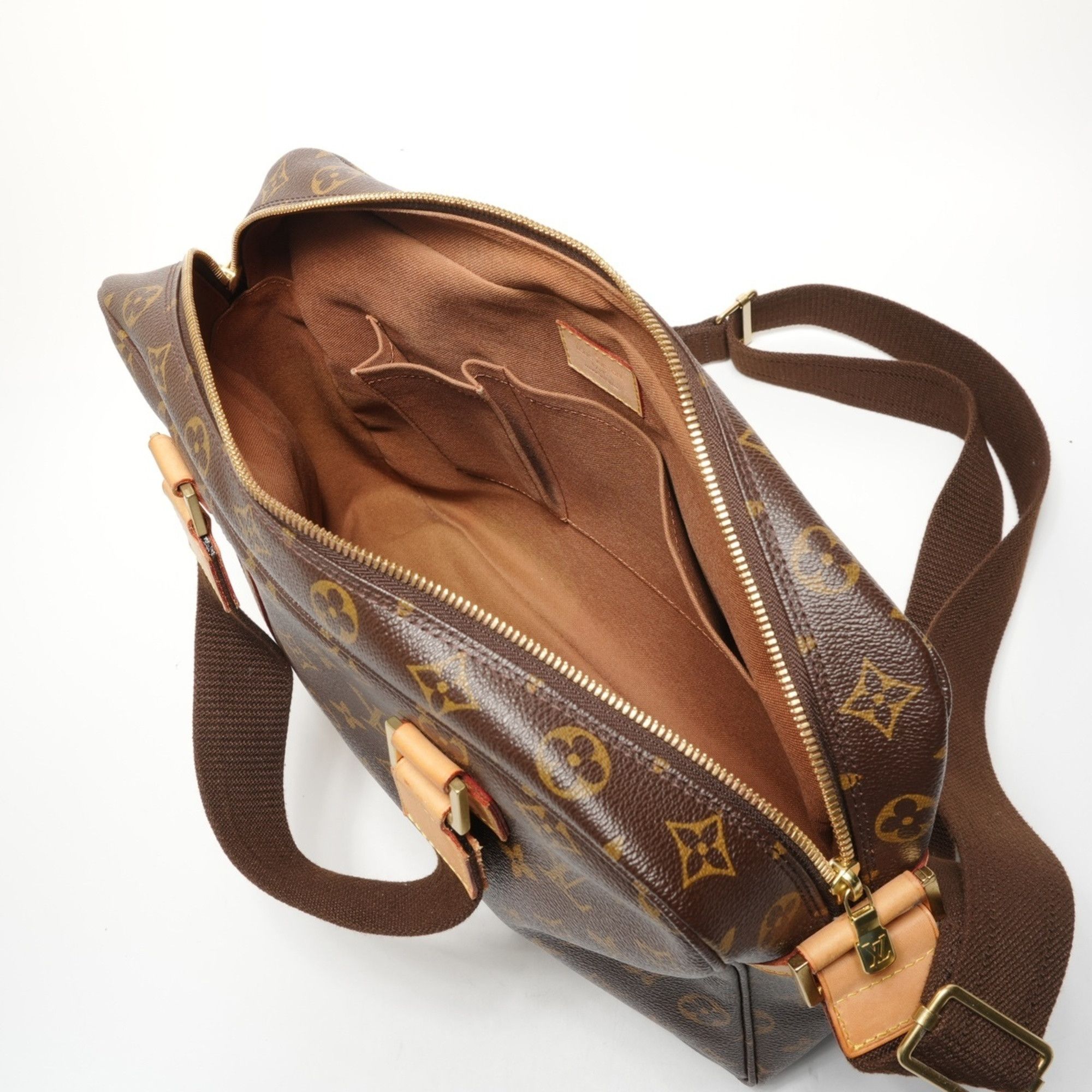 Louis Vuitton Louis Vuitton 2006 Sac Bosphore Monogram Shoulder Bag, Brown Size ONE SIZE - 11 Thumbnail
