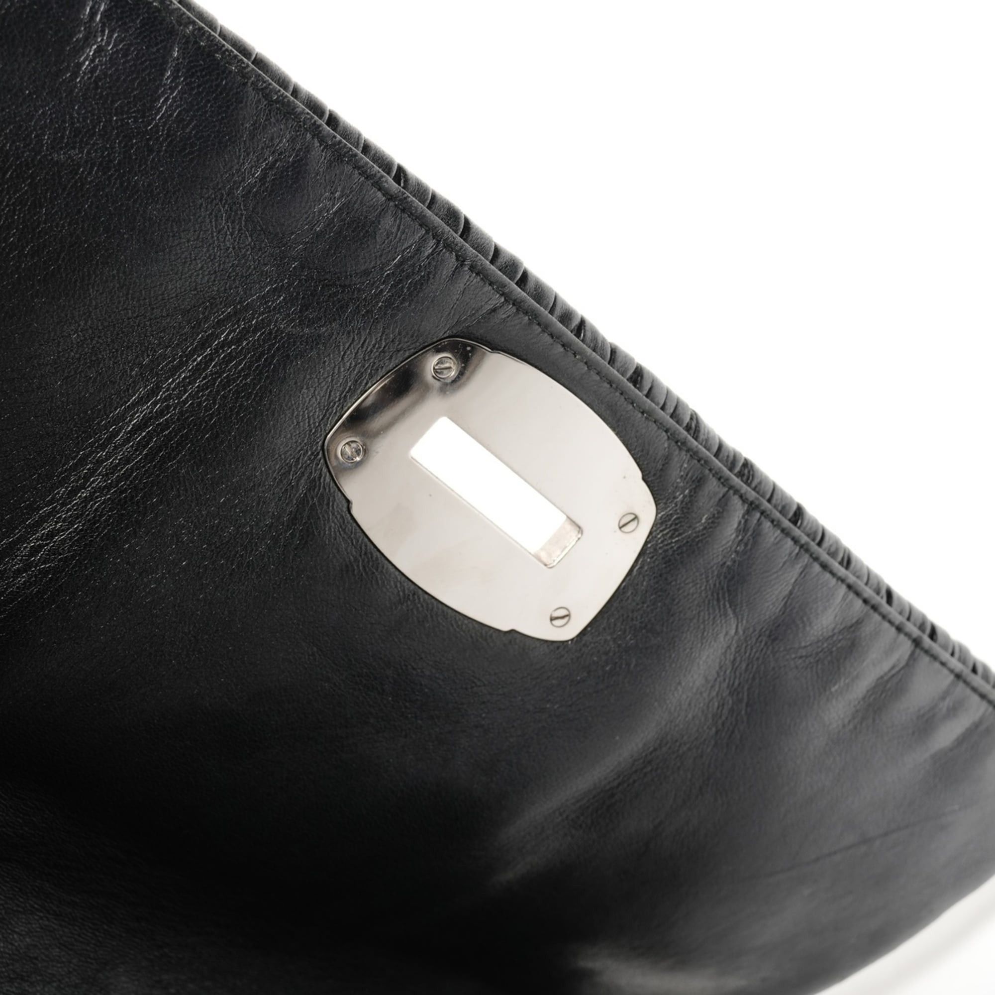Miu Miu Miu Miu Miu Matelassé Nappa Crystal Shoulder Bag in Black Size ONE SIZE - 12 Thumbnail