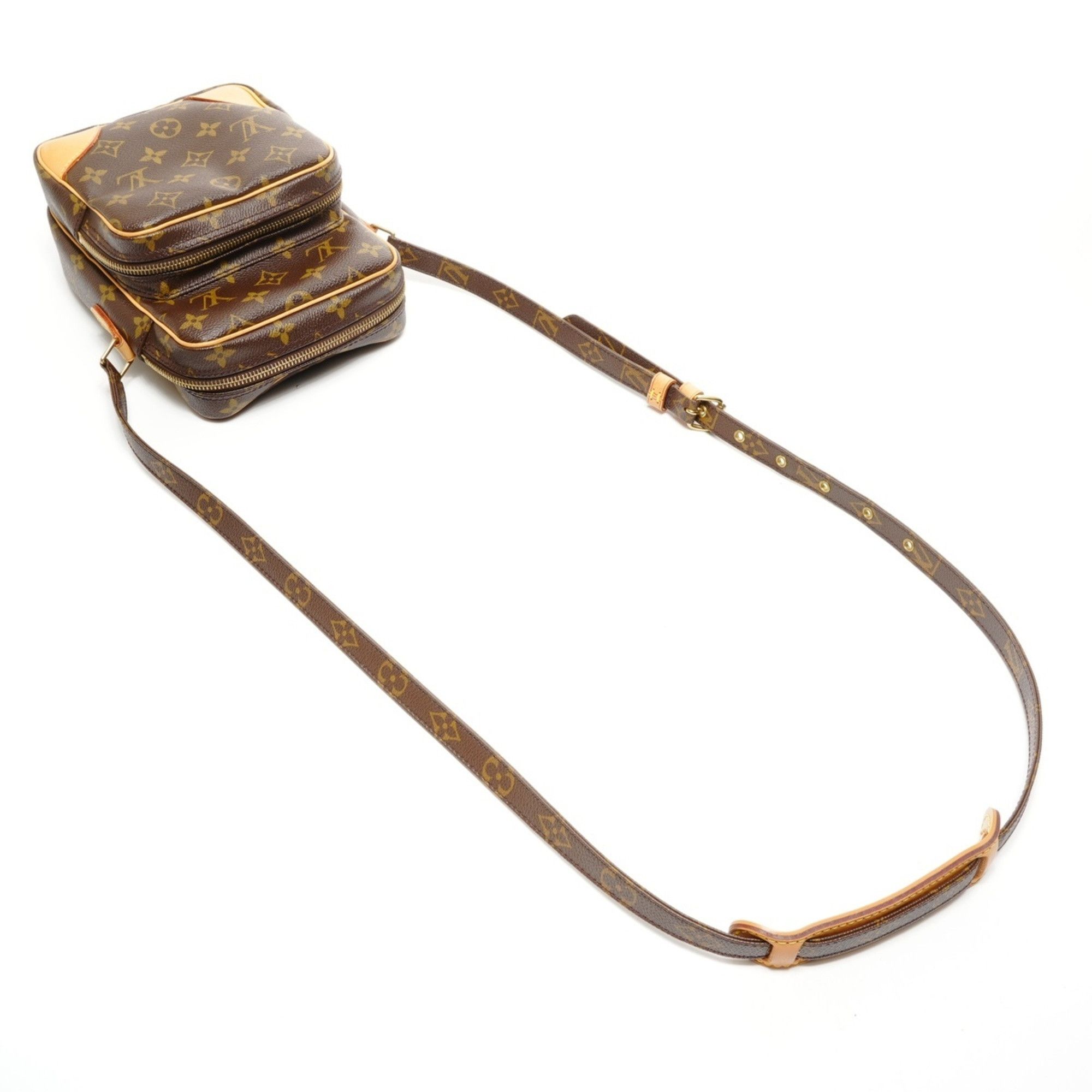 Louis Vuitton Louis Vuitton 2005 Amazon Monogram Shoulder Bag Brown Size ONE SIZE - 8 Thumbnail