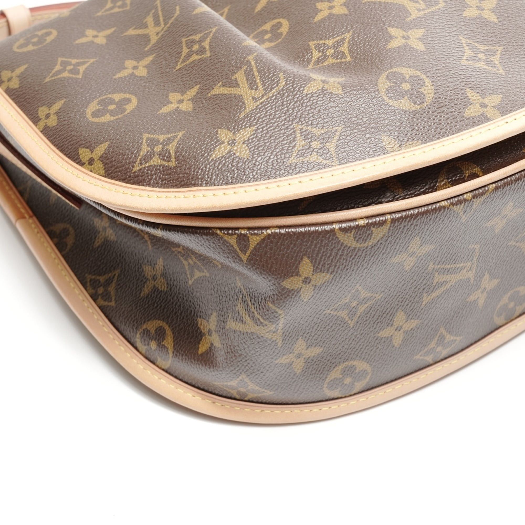 Louis Vuitton Louis Vuitton 2011 Monogram Menilmontant MM Shoulder Bag, Brown Size ONE SIZE - 6 Thumbnail
