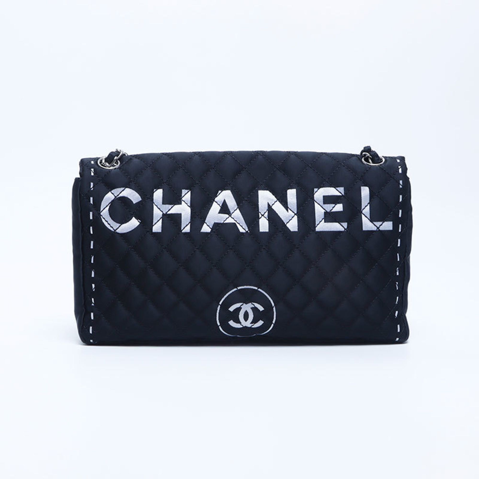 Chanel CHANEL No. 11 nylon chain shoulder bag in black Size ONE SIZE - 2 Thumbnail