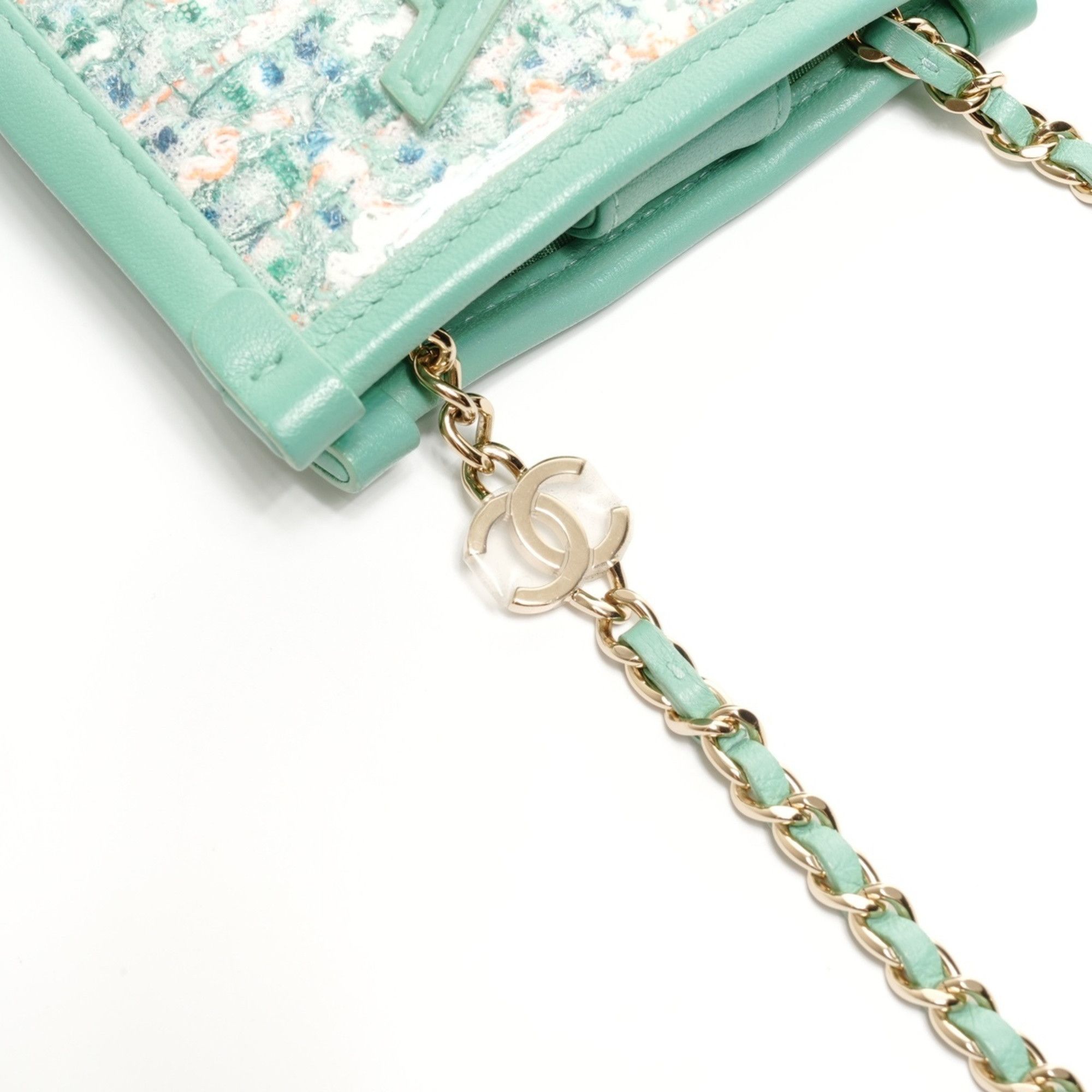Chanel Chanel 28 Series 2019 Tweed Clutch/Phone Case/Shoulder Bag, Green Size ONE SIZE - 14 Thumbnail