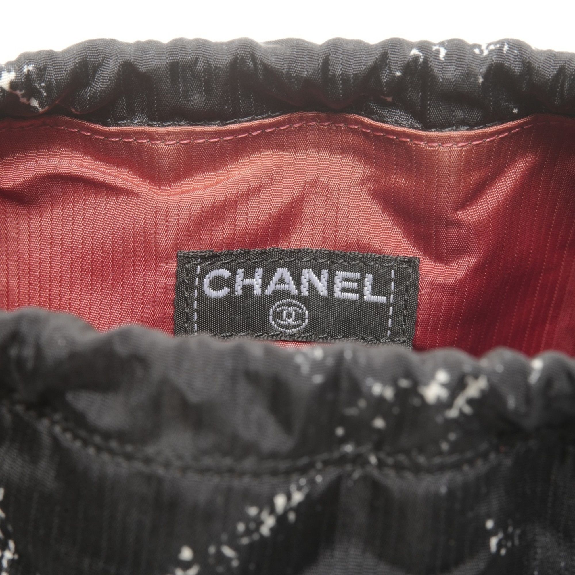 Chanel CHANEL No. 5 1997-1999 Nylon Travel Line Handbag in Black Size ONE SIZE - 18 Thumbnail